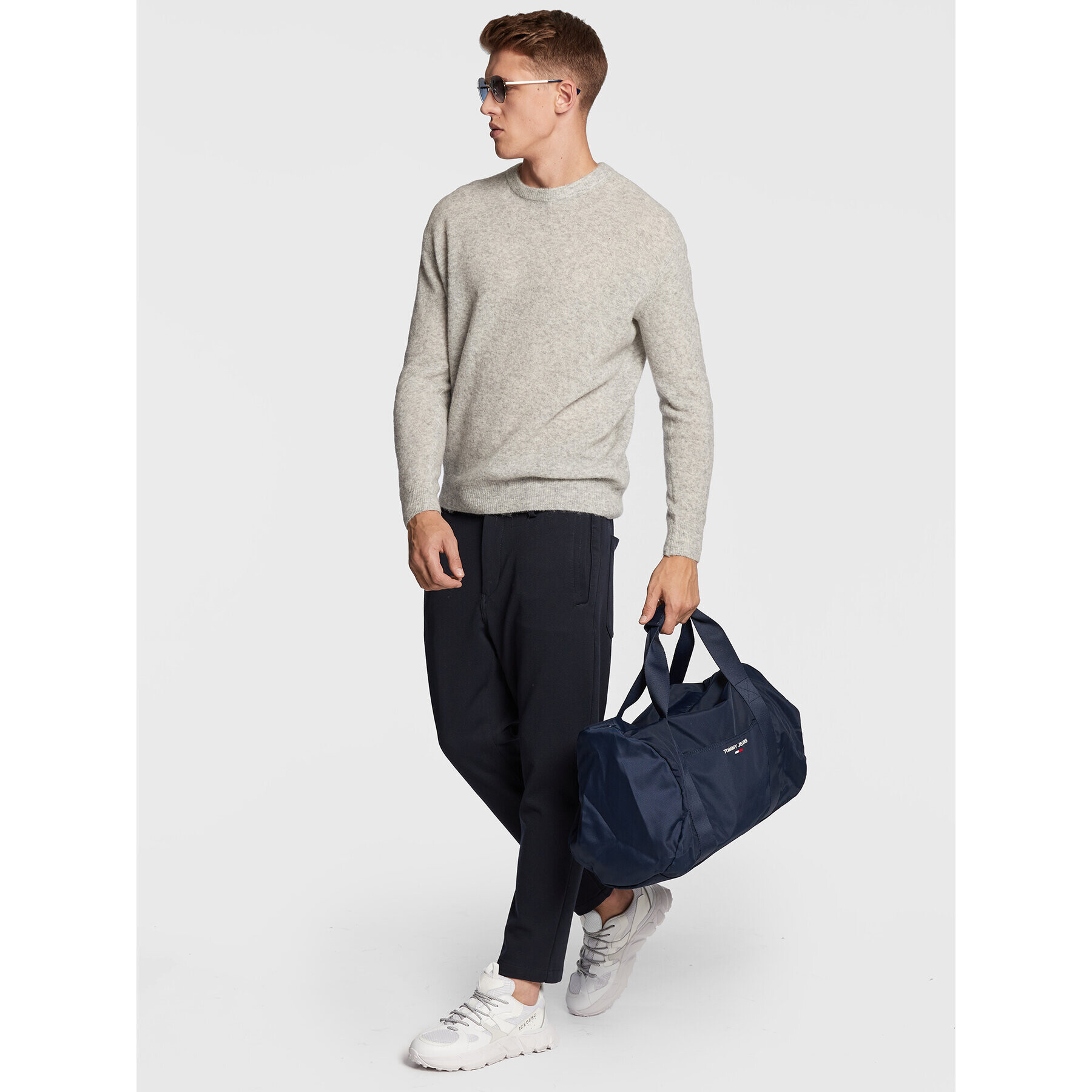 Tommy Jeans Geantă Tjm Essential Duffle AM0AM08849 Bleumarin - Pled.ro