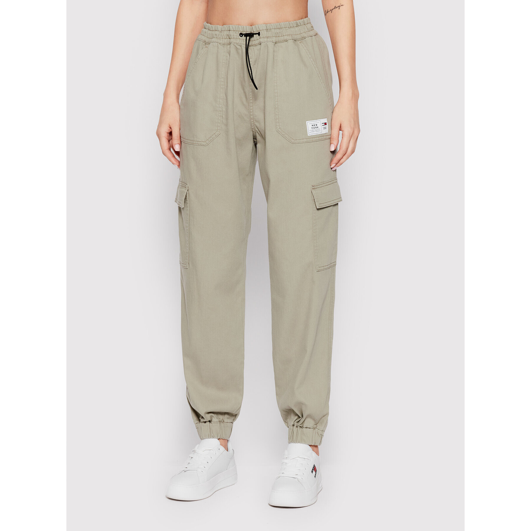 Tommy Jeans Joggers Harper DW0DW12726 Verde Relaxed Fit - Pled.ro