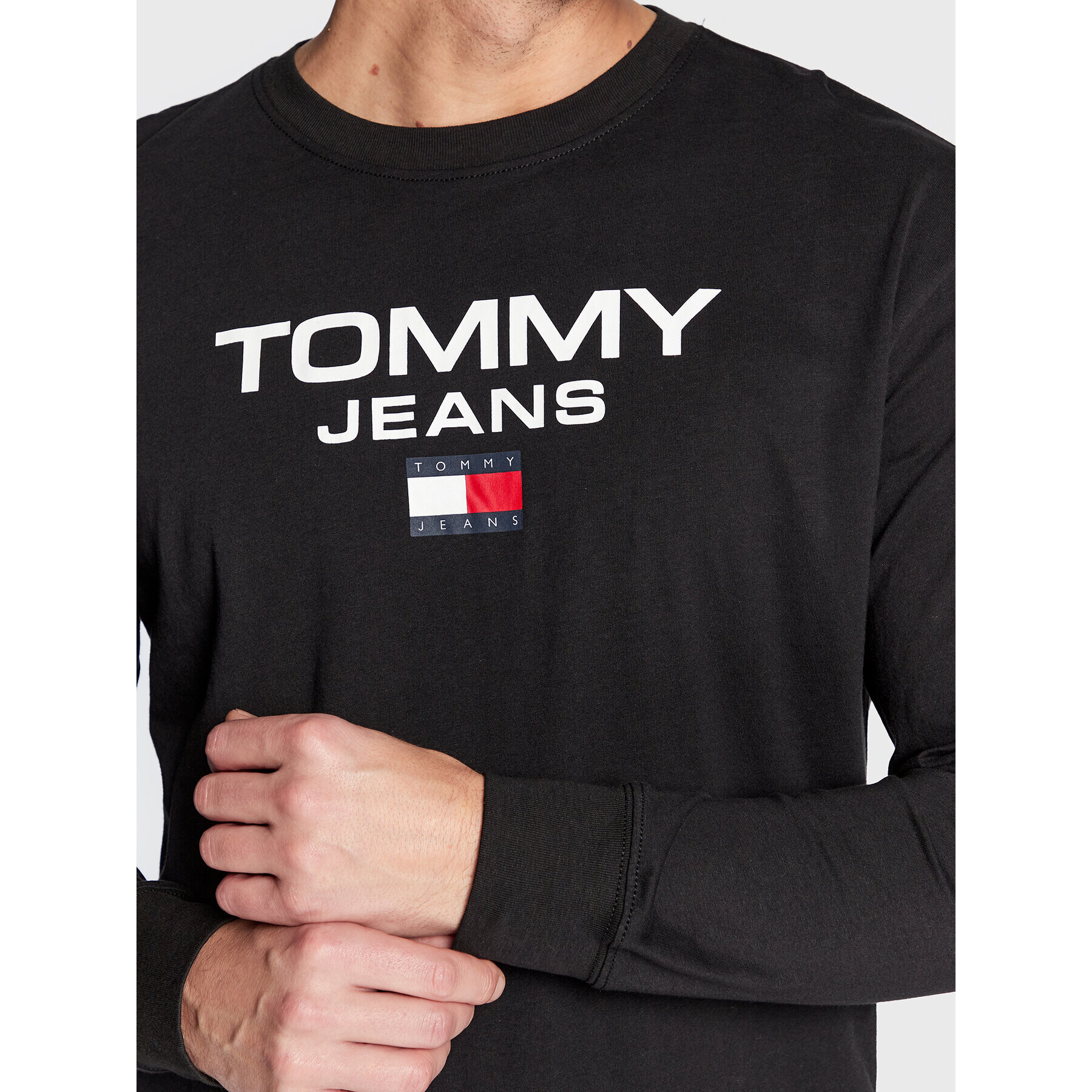 Tommy Jeans Longsleeve DM0DM15681 Negru Regular Fit - Pled.ro