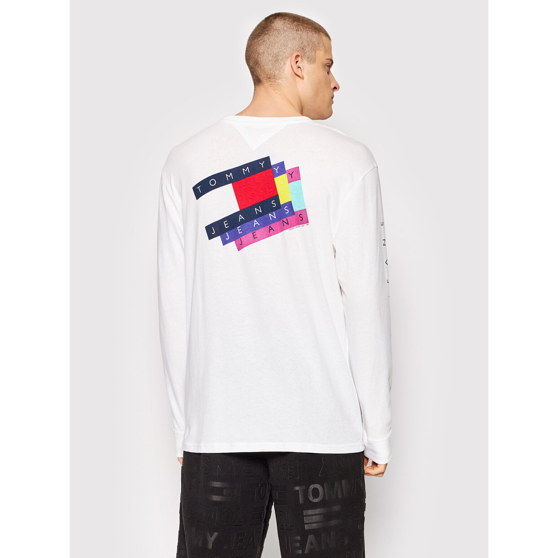 Tommy Jeans Longsleeve Layered Flag Graphic DM0DM11615 Alb Regular Fit - Pled.ro