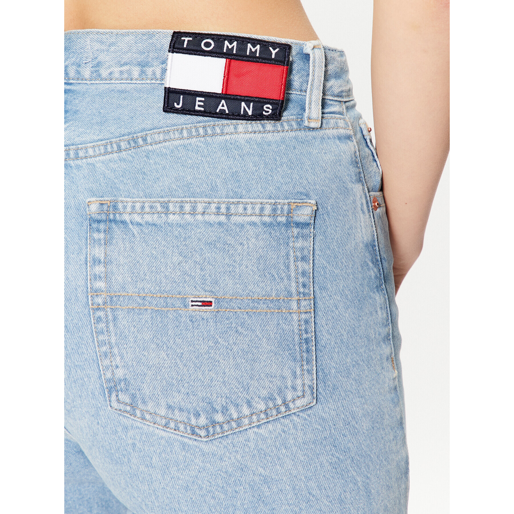 Tommy Jeans Pantaloni scurți de blugi Harper DW0DW15596 Albastru Regular Fit - Pled.ro