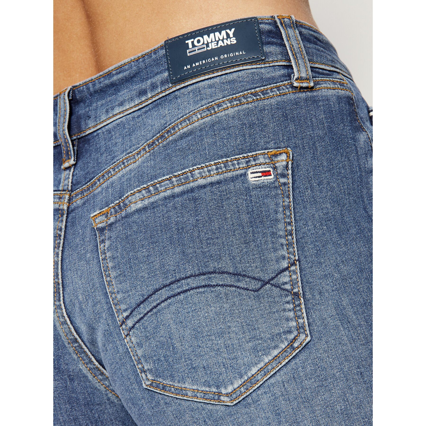 Tommy Jeans Pantaloni scurți de blugi Mid Rise Denim Bermuda DW0DW08214 Bleumarin Regular Fit - Pled.ro