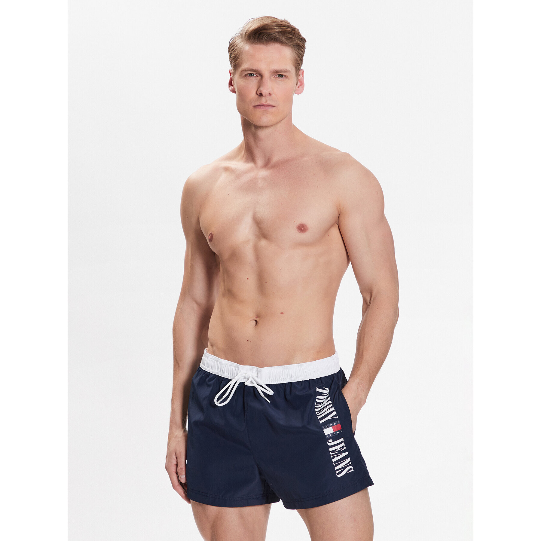 Tommy Jeans Pantaloni scurți pentru înot UM0UM02755 Bleumarin Regular Fit - Pled.ro