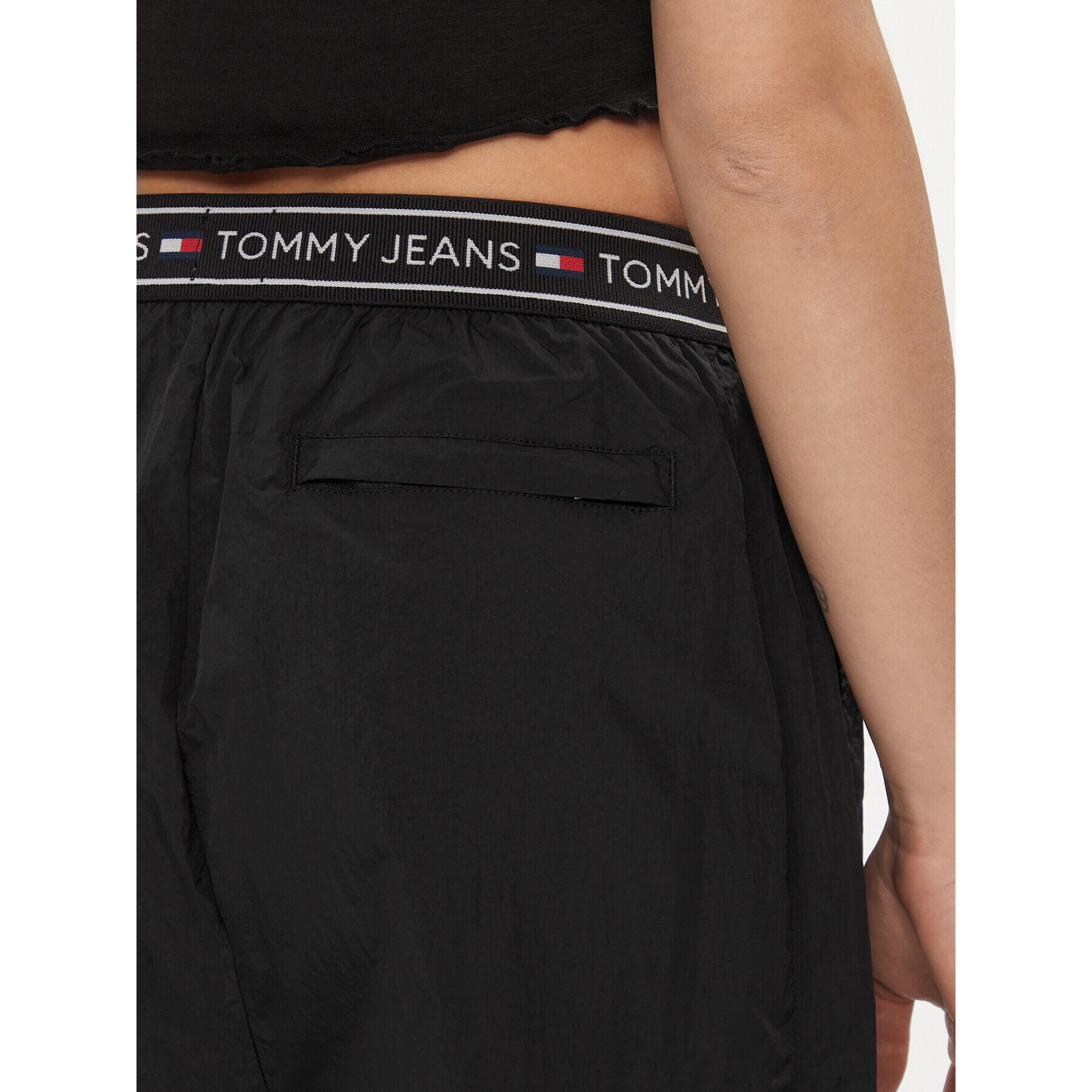 Tommy Jeans Pantaloni trening DW0DW17316 Negru Baggy Fit - Pled.ro