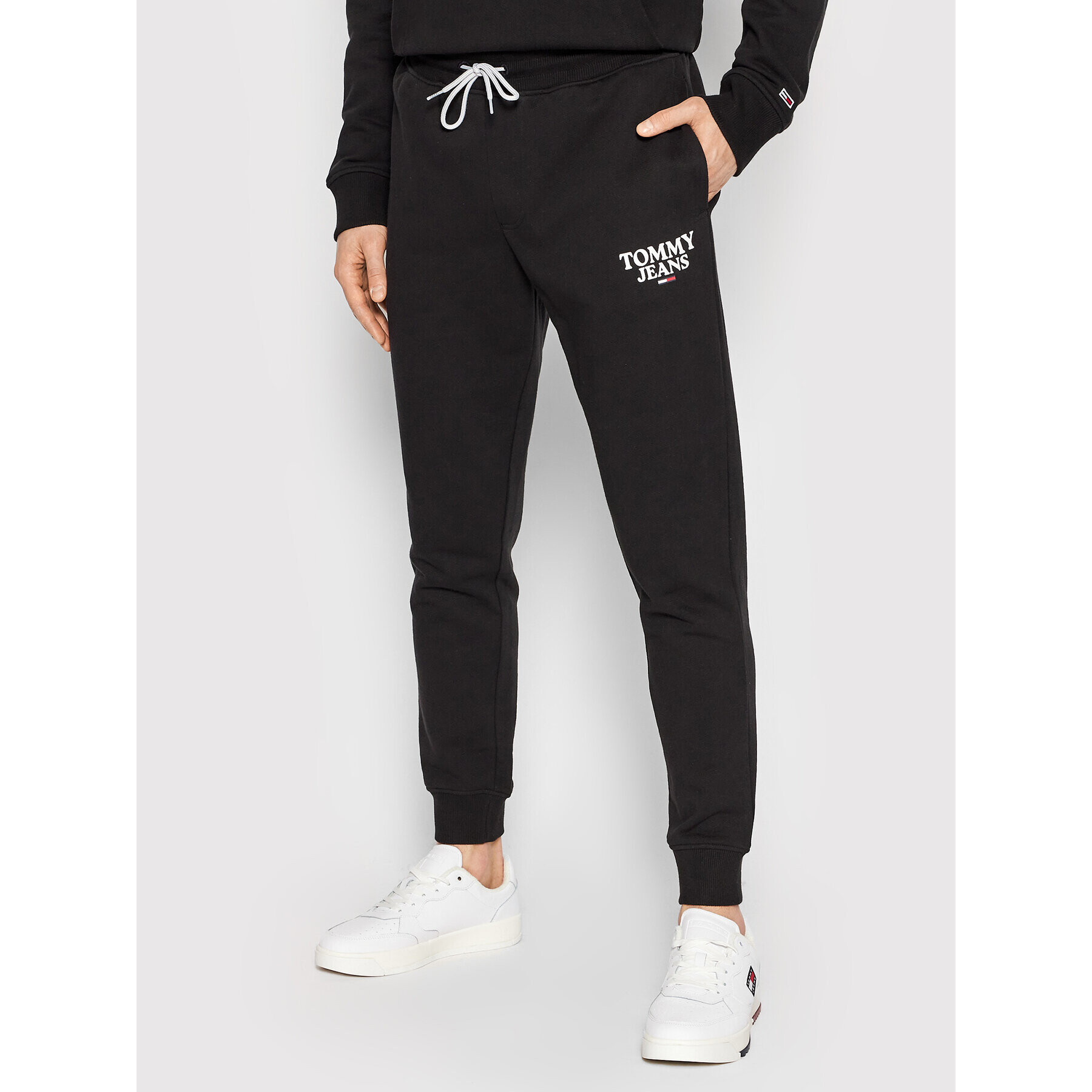 Tommy Jeans Pantaloni trening Entry Graphic DM0DM13341 Negru Regular Fit - Pled.ro