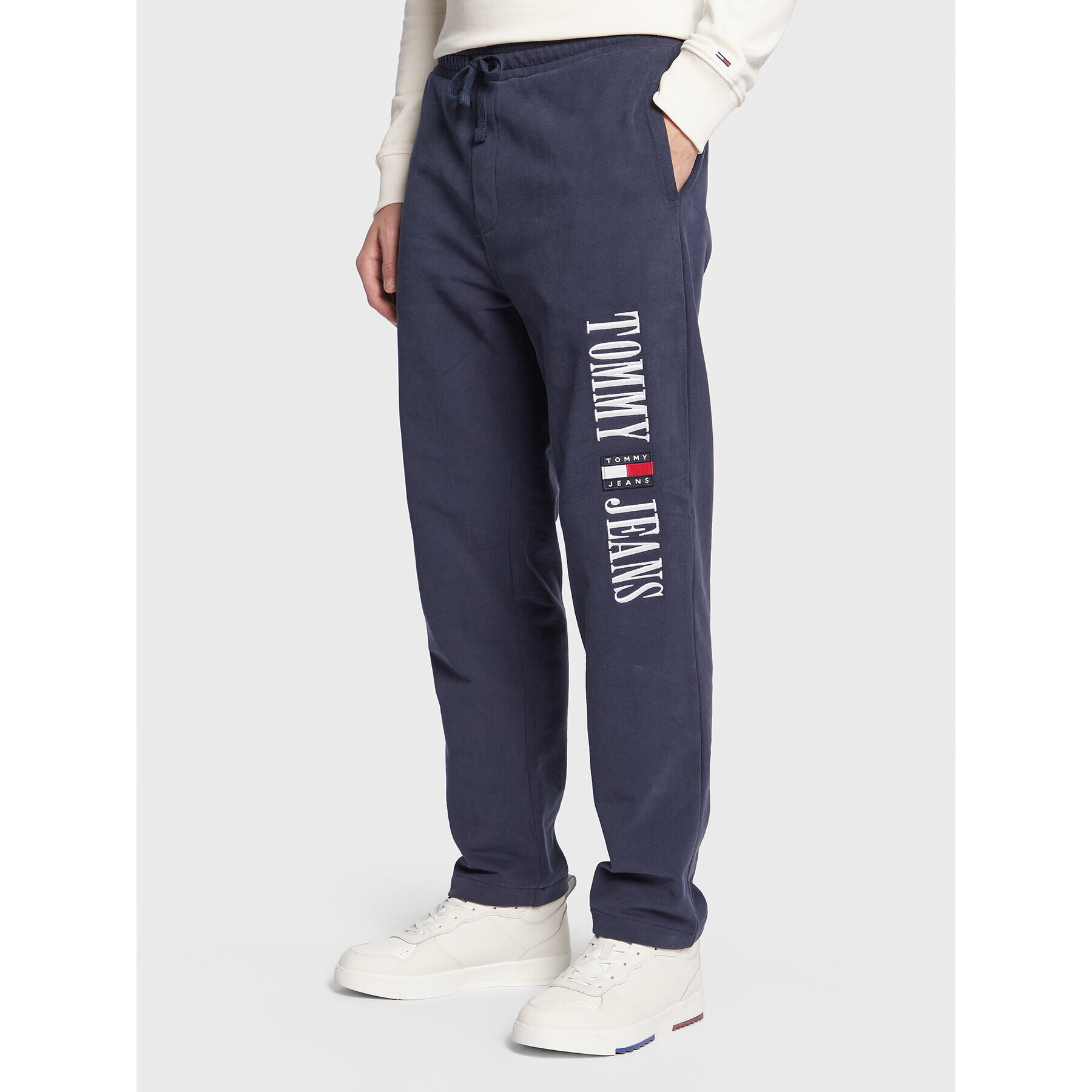 Tommy Jeans Pantaloni trening Ethan Archive DM0DM15792 Bleumarin Regular Fit - Pled.ro