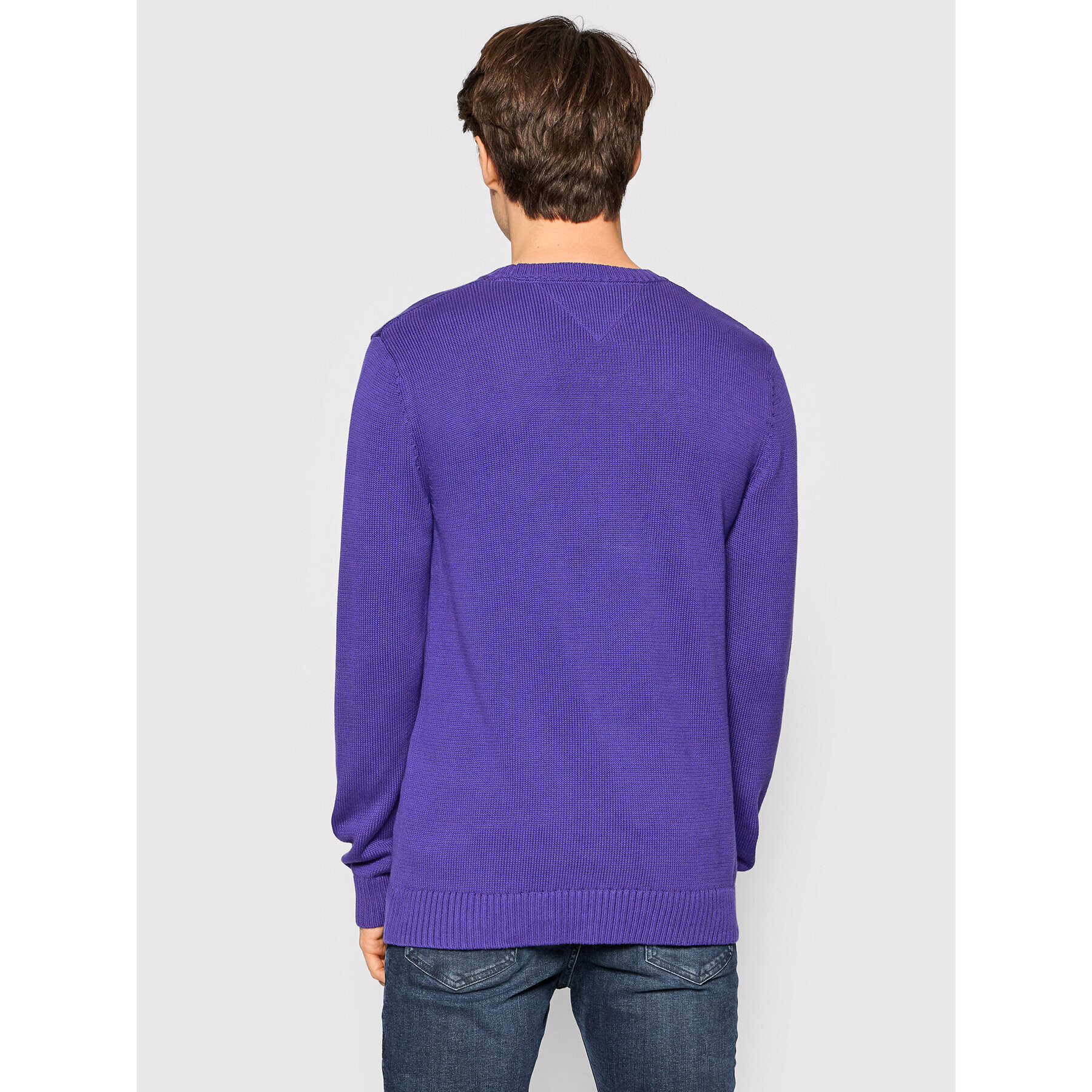 Tommy Jeans Pulover Essential DM0DM11856 Violet Regular Fit - Pled.ro