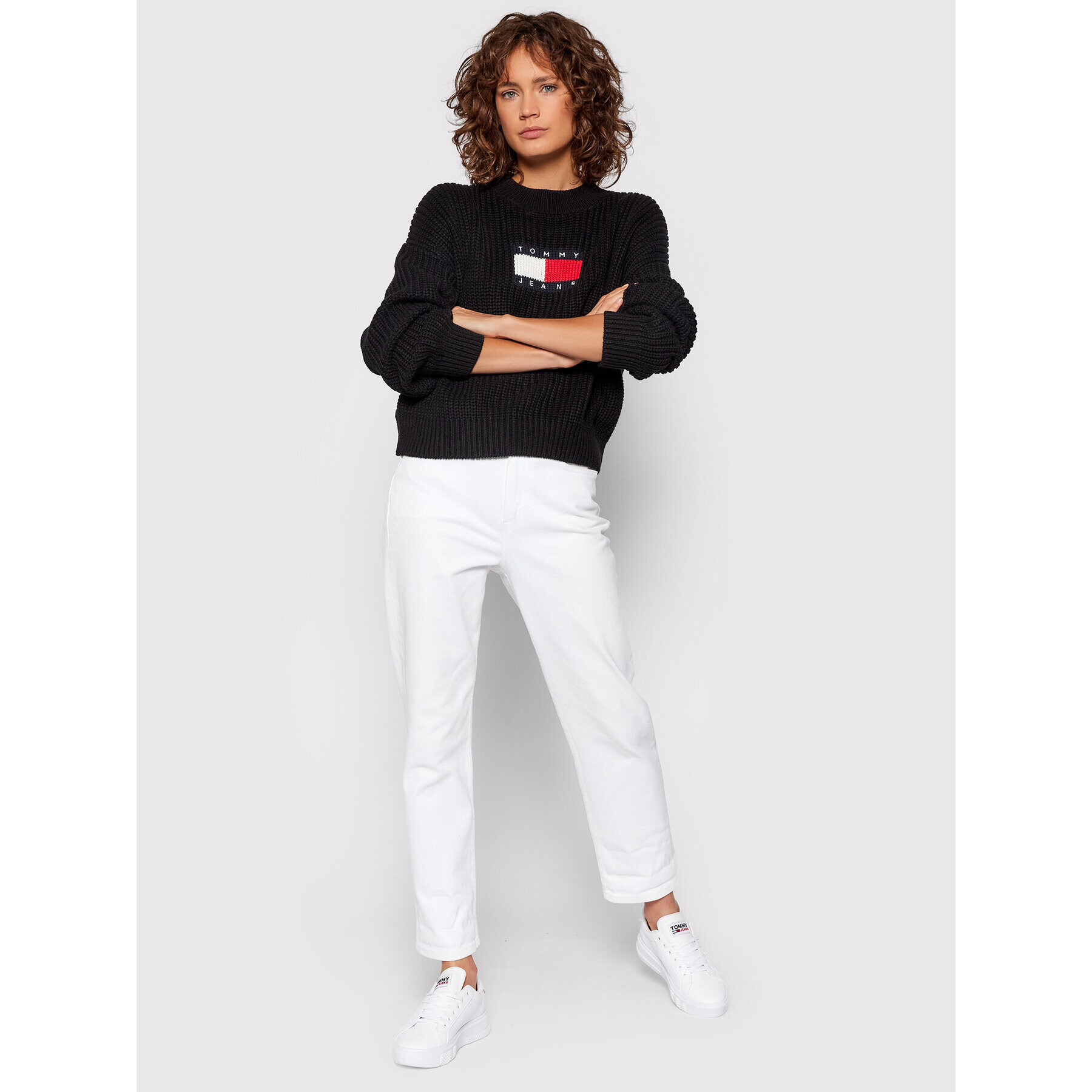 Tommy Jeans Pulover Tjw Center Flag DW0DW11001 Negru Relaxed Fit - Pled.ro