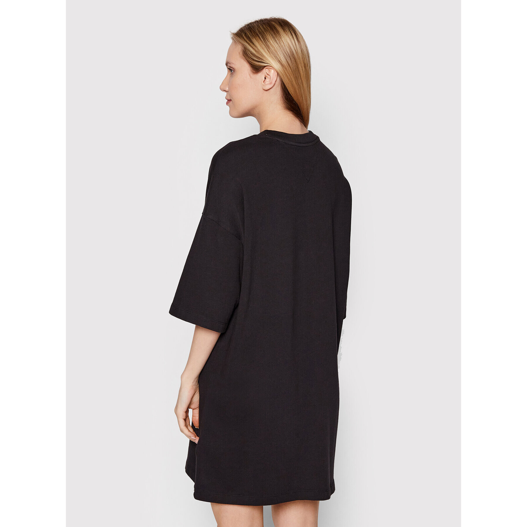 Tommy Jeans Rochie de zi DW0DW10370 Negru Oversize - Pled.ro