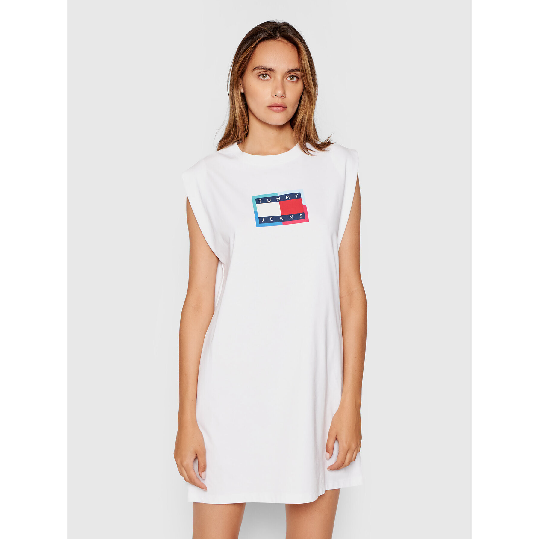 Tommy Jeans Rochie de zi Logo Flag DW0DW10442 Alb Regular Fit - Pled.ro