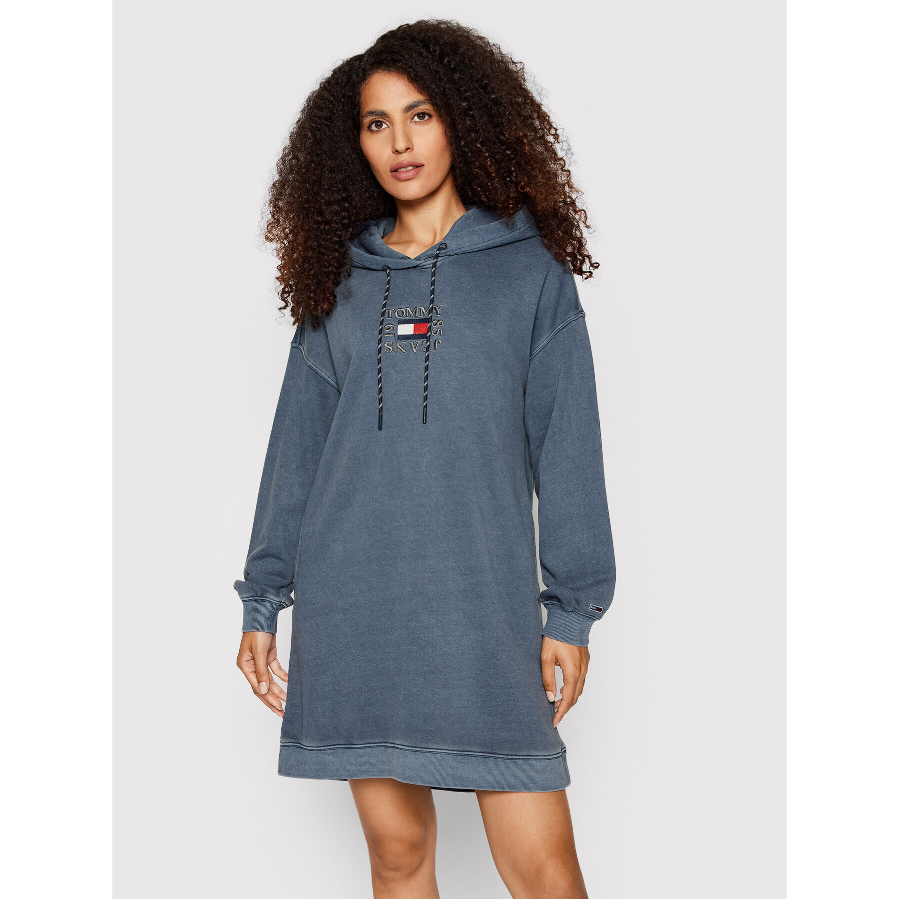 Tommy Jeans Rochie de zi Timeless Box DW0DW12866 Bleumarin Relaxed Fit - Pled.ro