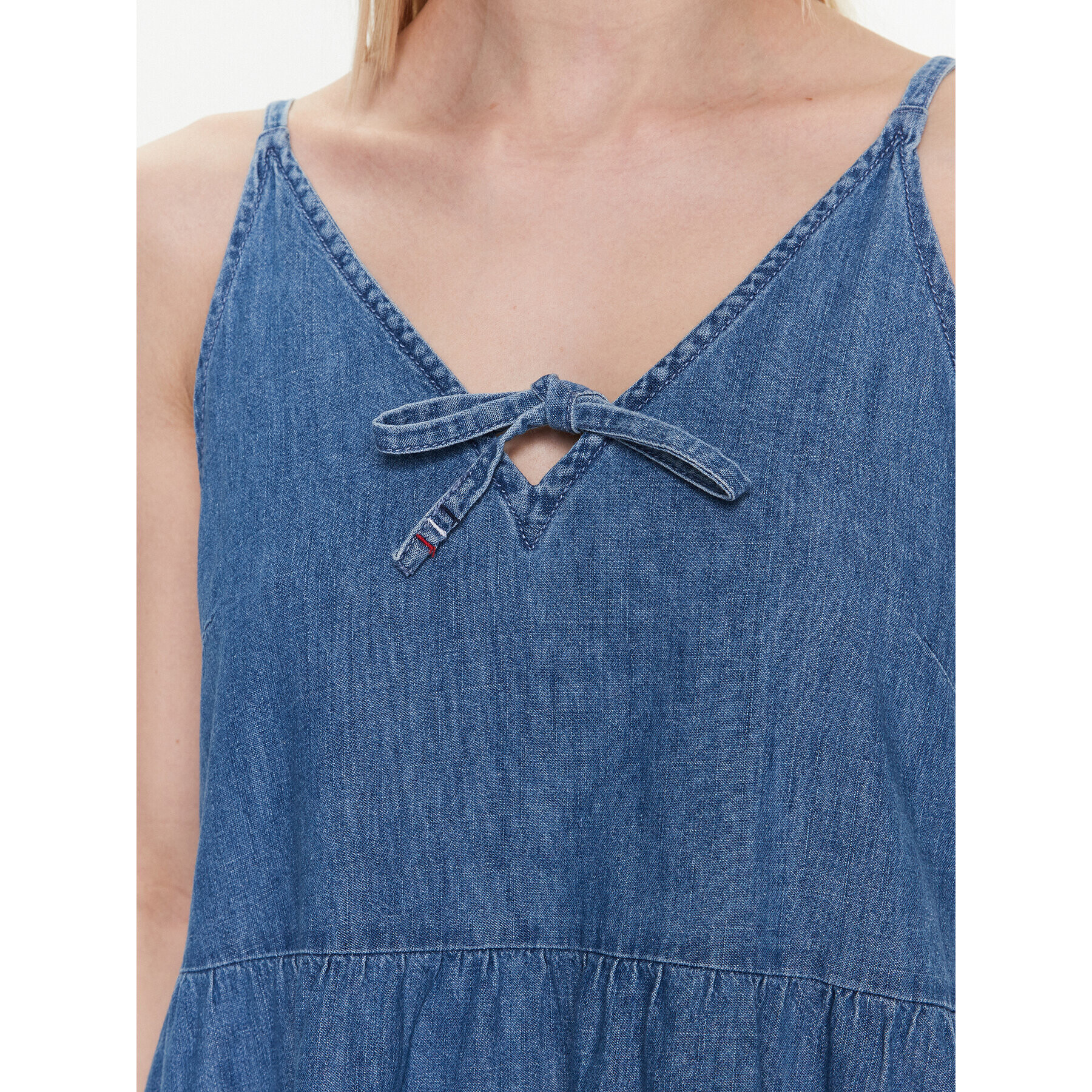 Tommy Jeans Rochie de zi Trered Chambray DW0DW15185 Albastru Relaxed Fit - Pled.ro