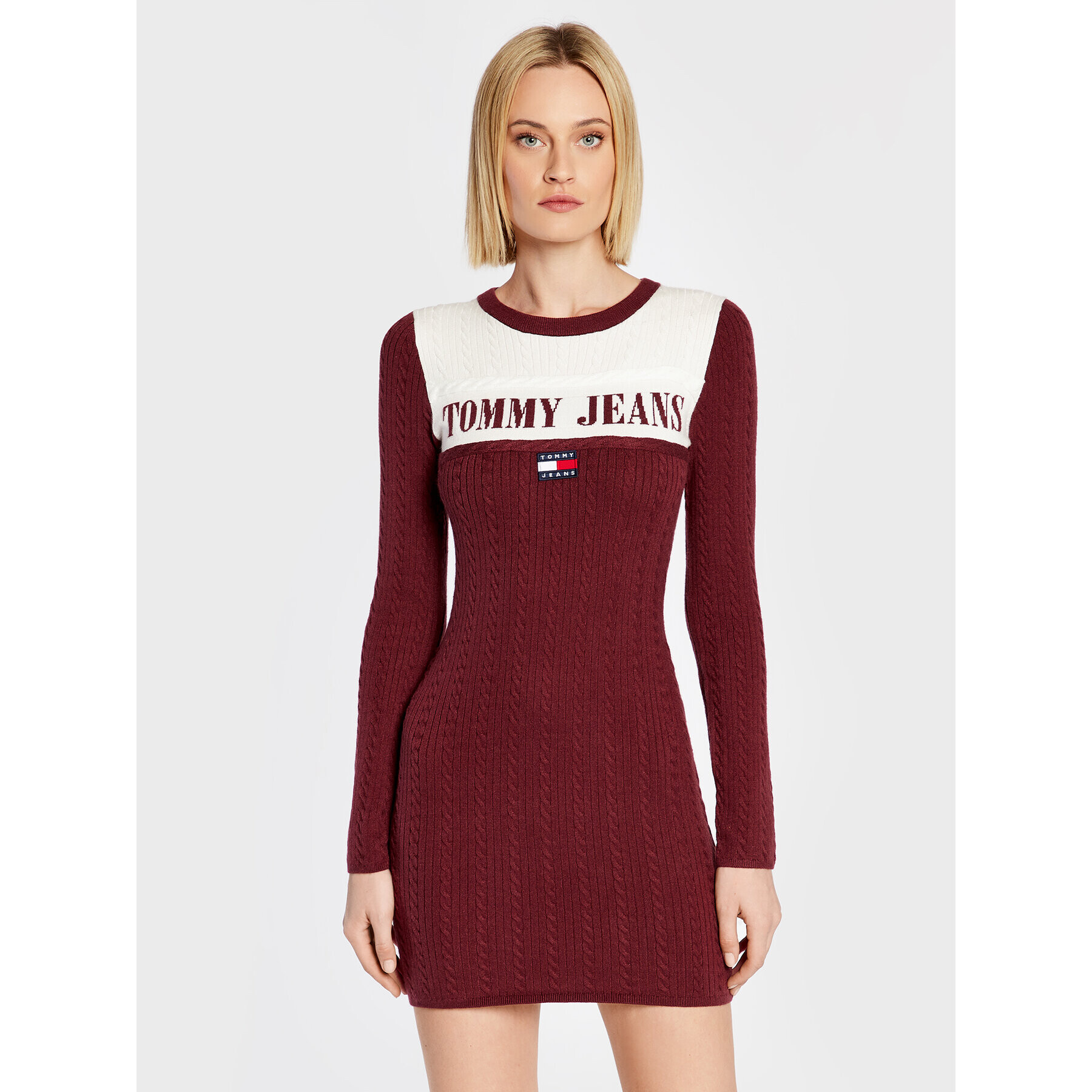 Tommy Jeans Rochie tricotată Archive DW0DW14400 Vișiniu Regular Fit - Pled.ro