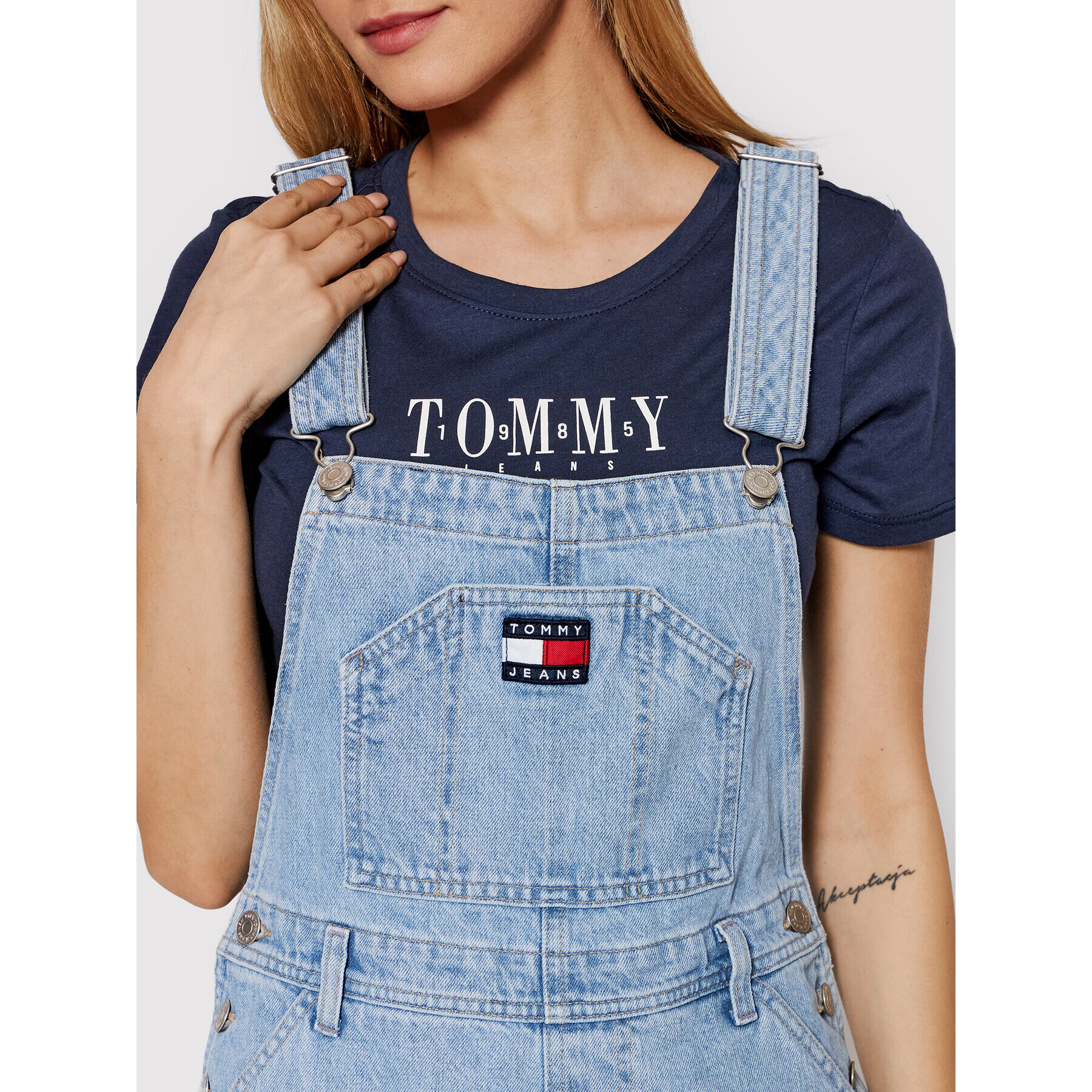 Tommy Jeans Salopetă Dungaree DW0DW12424 Albastru Regular Fit - Pled.ro