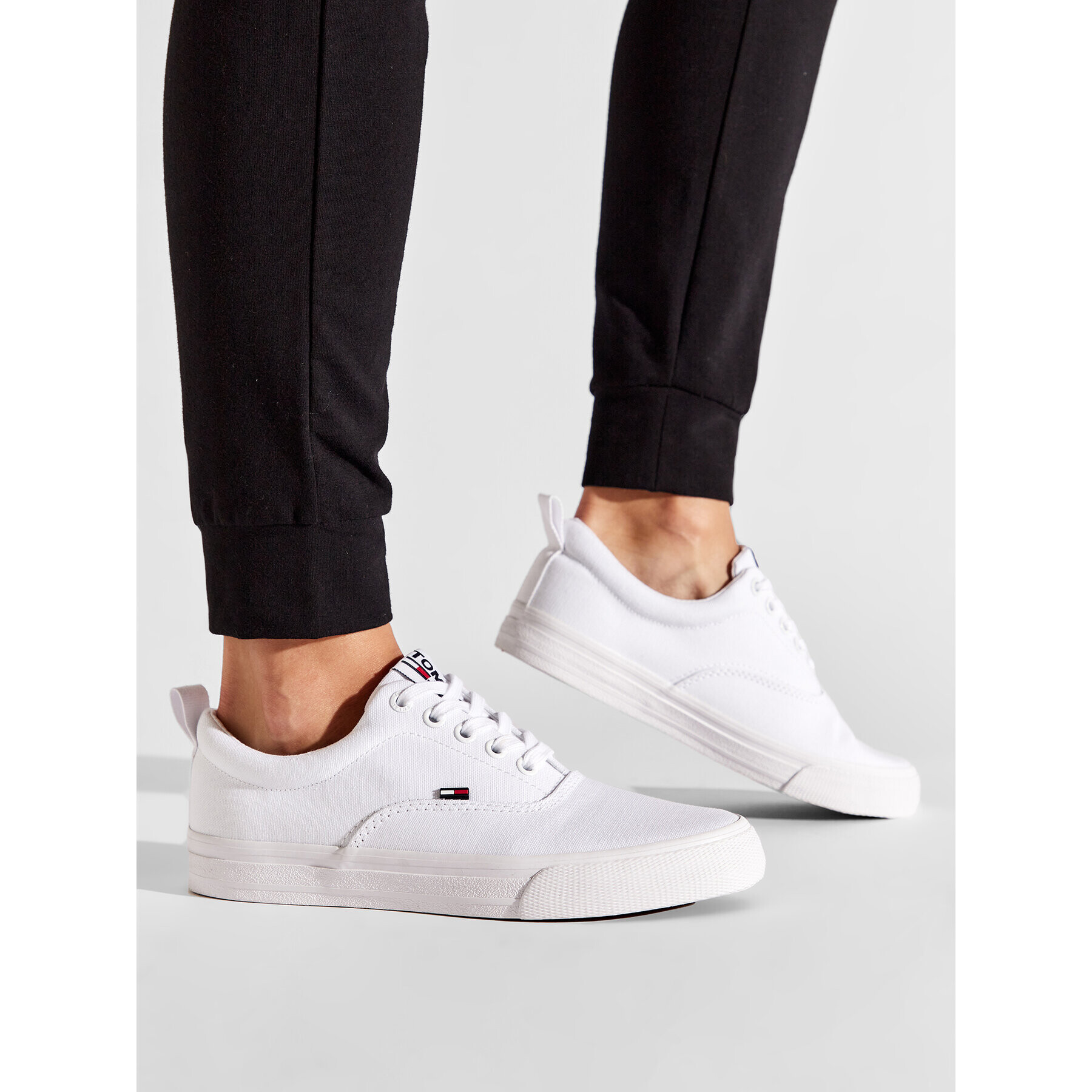 Tommy Jeans Teniși Classic Sneaker EN0EN00986 Alb - Pled.ro