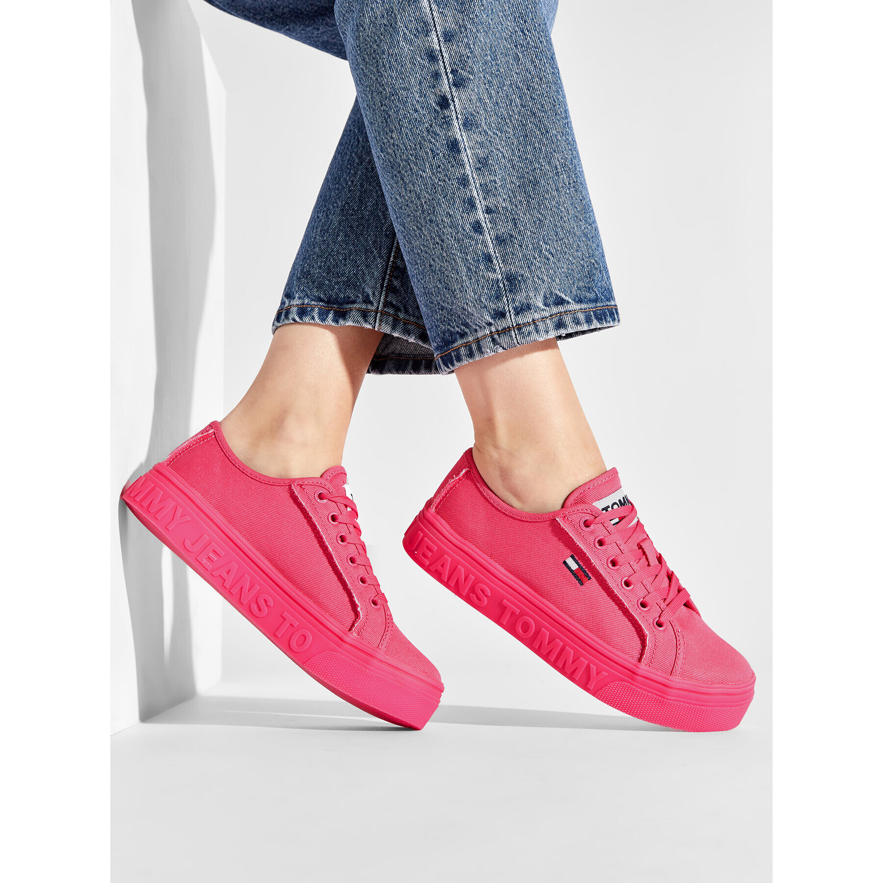 Tommy Jeans Teniși Mono Color Flatform EN0EN01823 Roz - Pled.ro