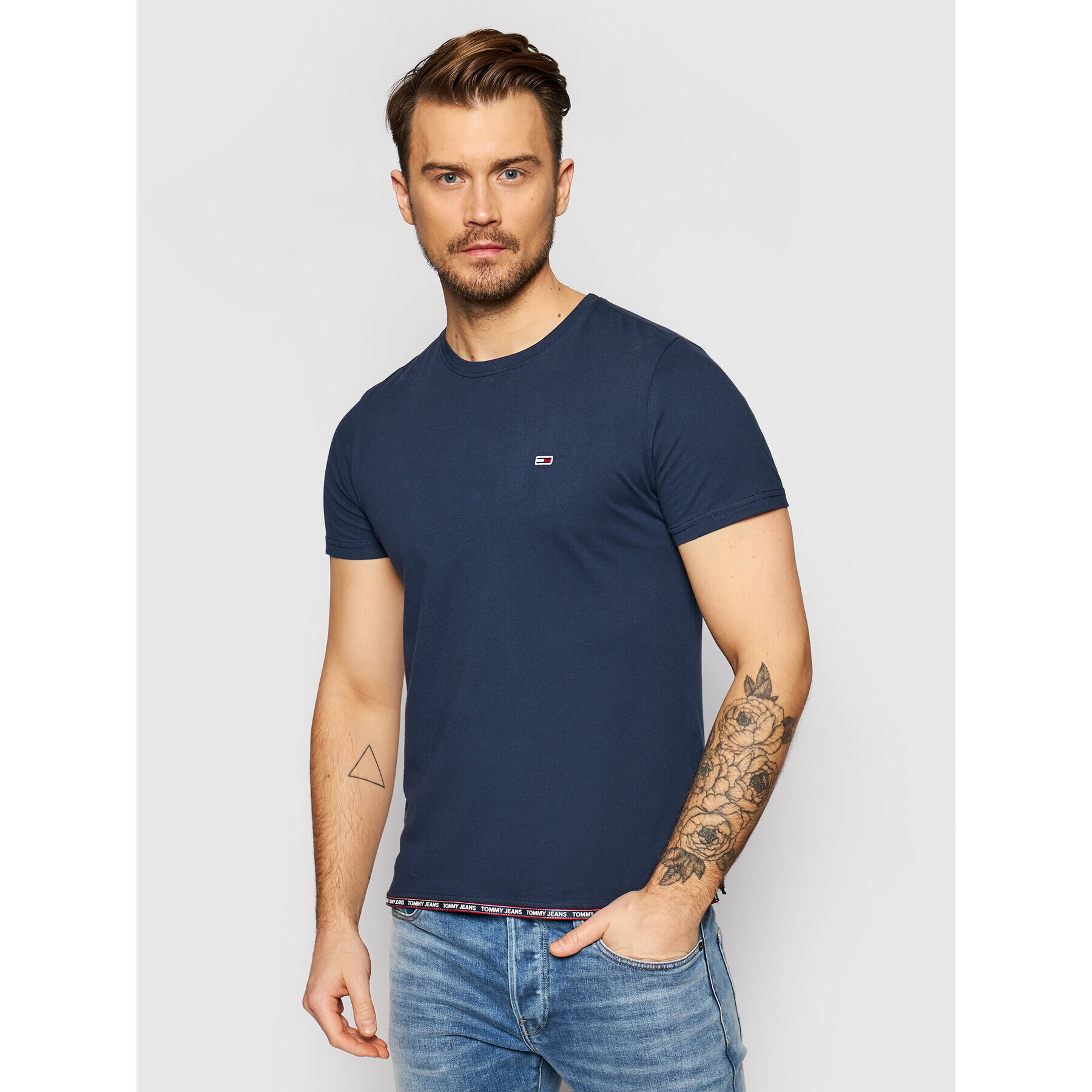 Tommy Jeans Tricou Branded Tape Hem DM0DM10284 Bleumarin Slim Fit - Pled.ro