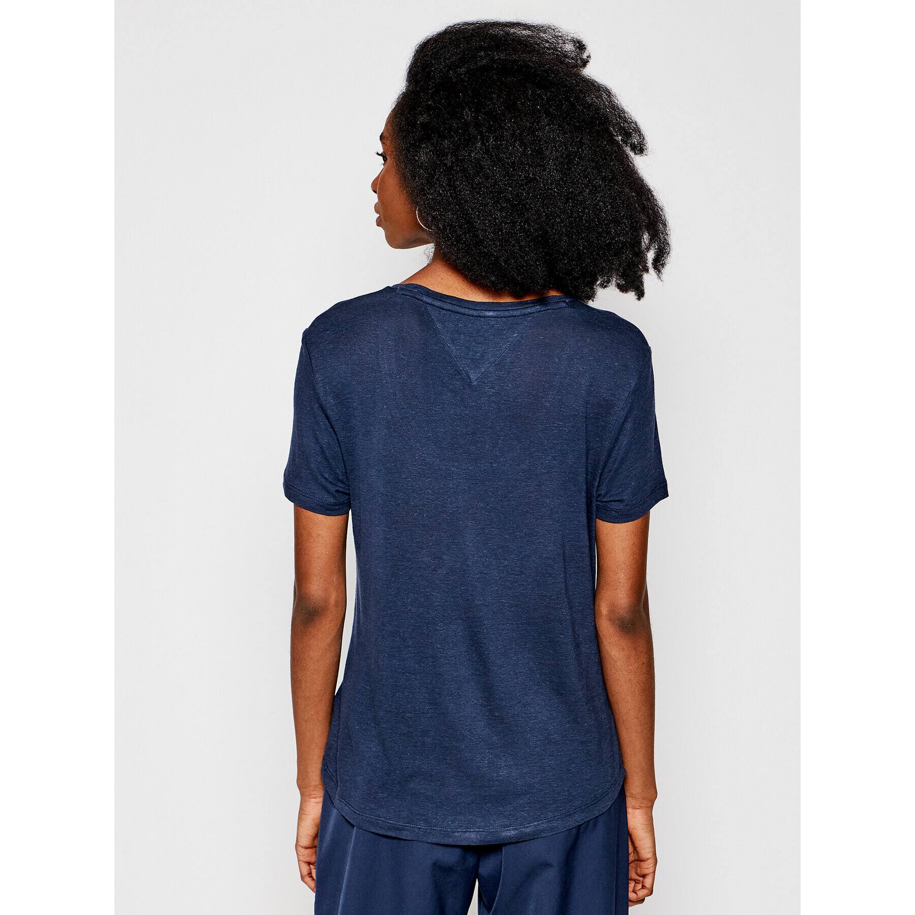 Tommy Jeans Tricou DW0DW09789 Bleumarin Regular Fit - Pled.ro