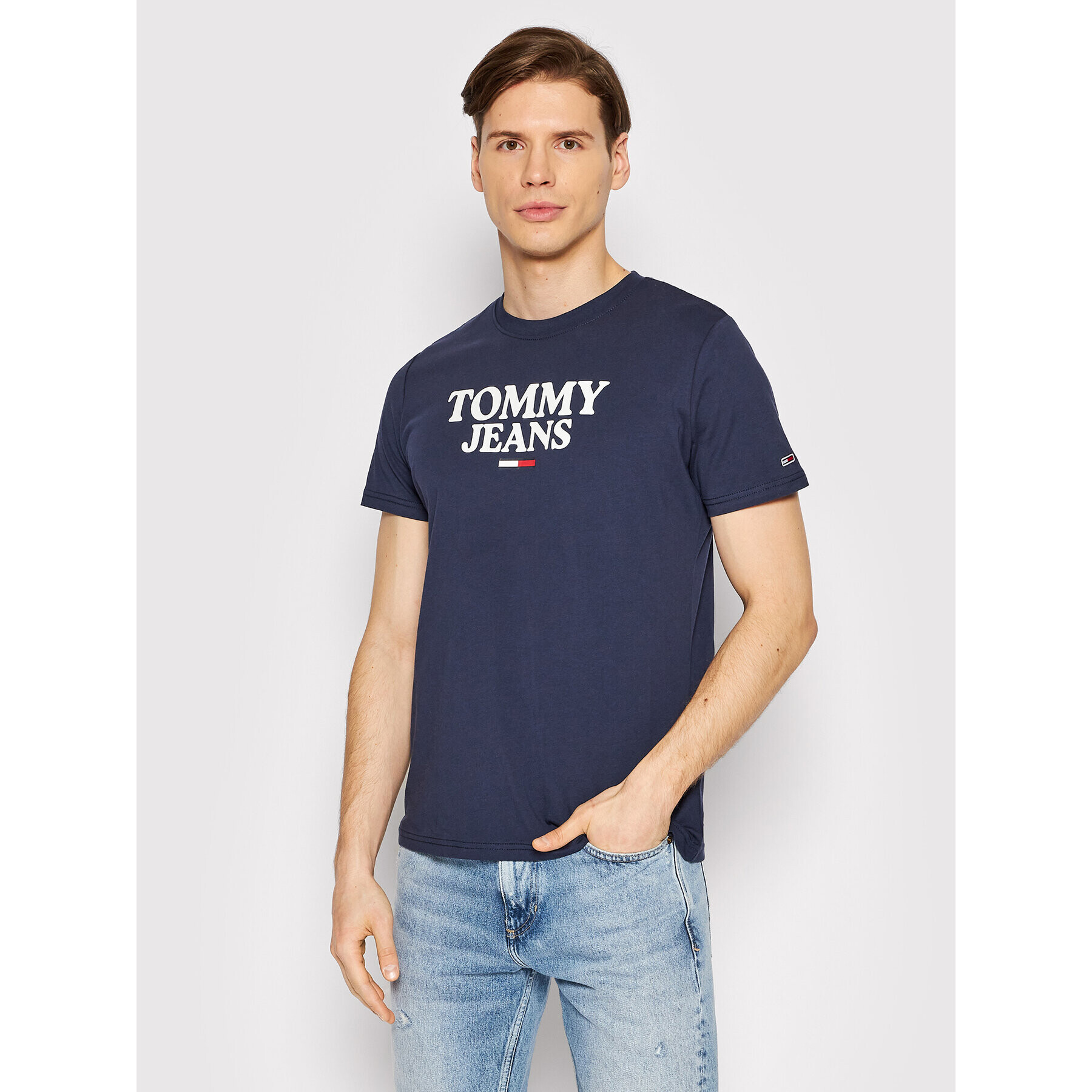 Tommy Jeans Tricou Entry Graphic DM0DM12853 Bleumarin Regular Fit - Pled.ro