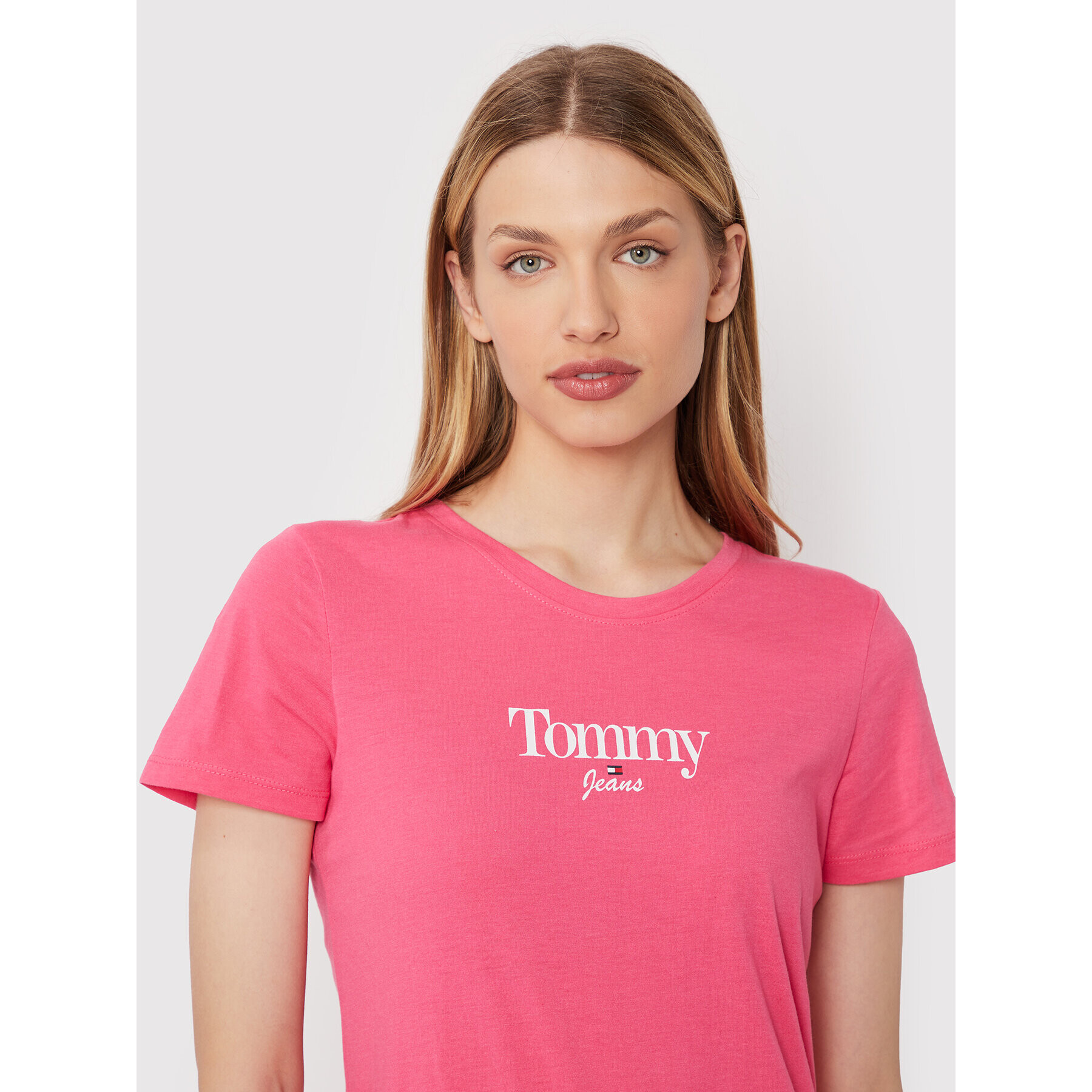 Tommy Jeans Tricou Essential Logo DW0DW13696 Roz Slim Fit - Pled.ro