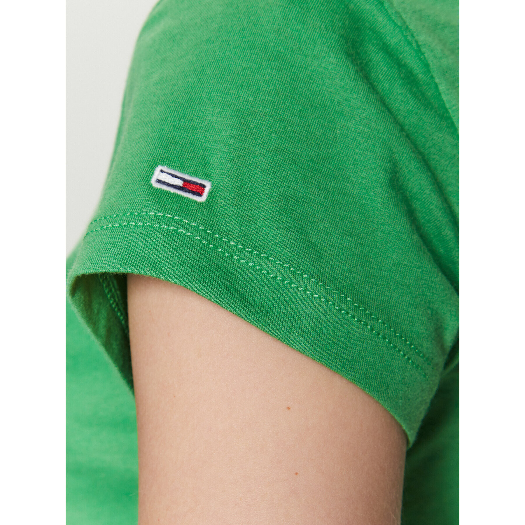 Tommy Jeans Tricou Essential Logo DW0DW15444 Verde Regular Fit - Pled.ro