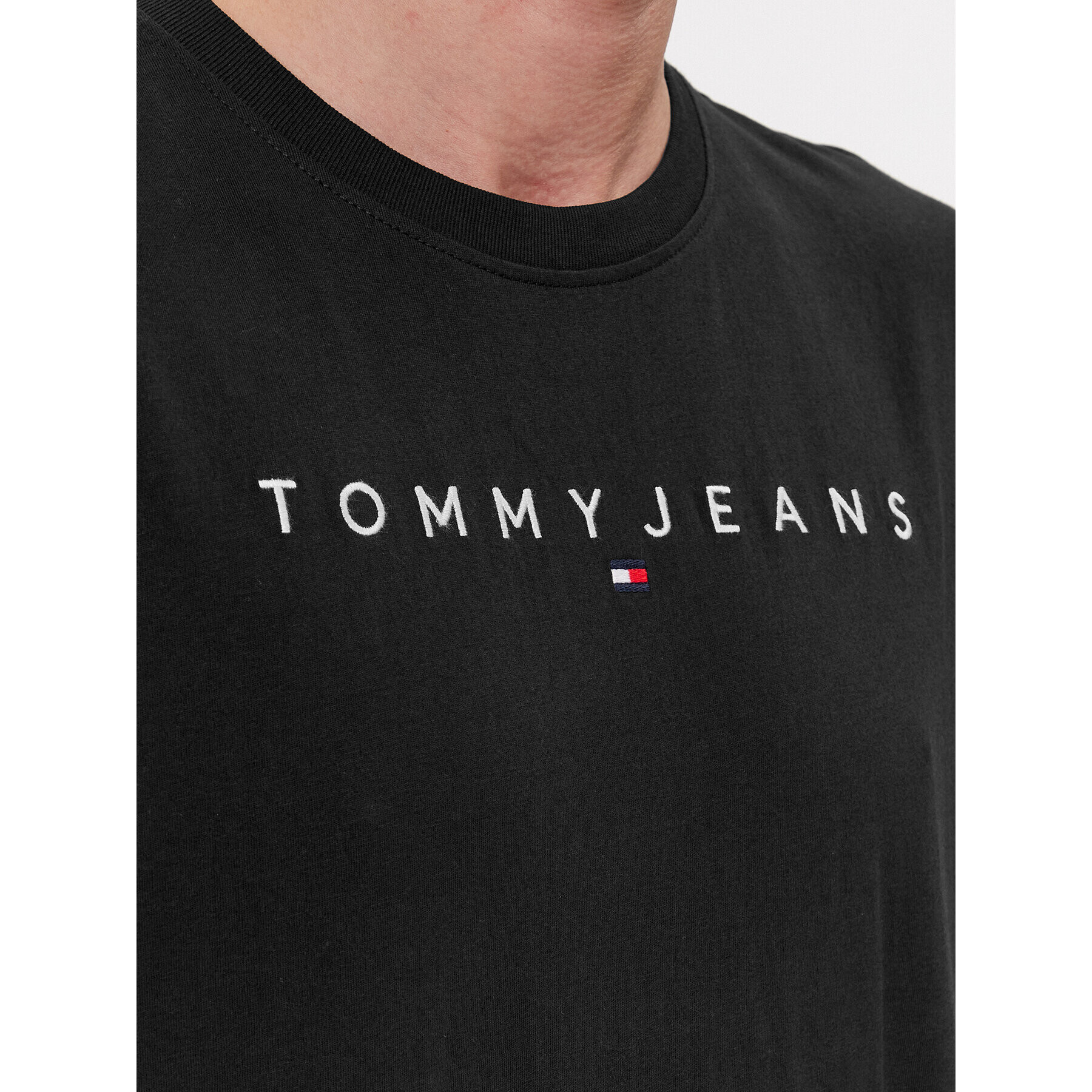 Tommy Jeans Tricou Linear Logo DM0DM17993 Negru Regular Fit - Pled.ro