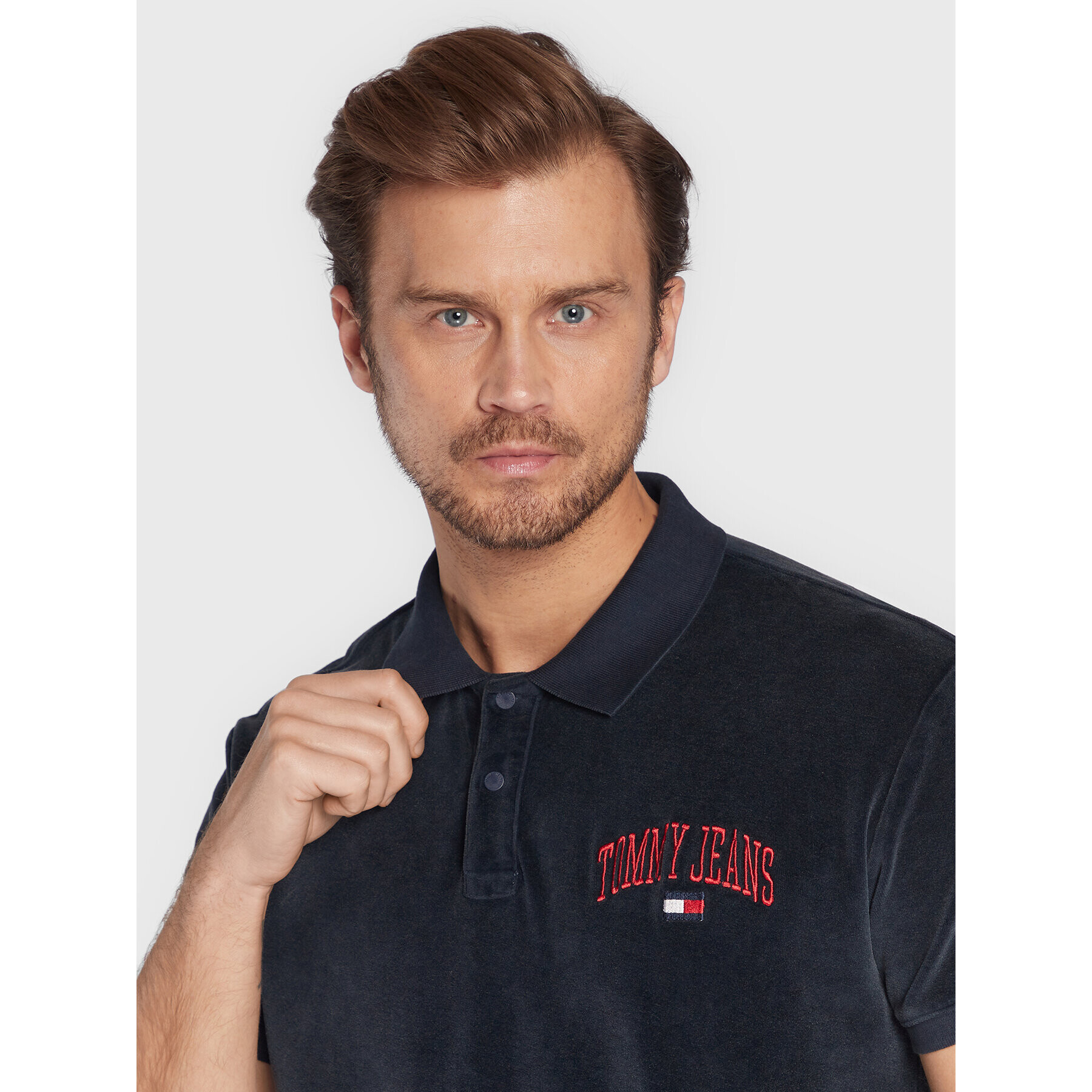 Tommy Jeans Tricou polo Collegiate Velour DM0DM15079 Bleumarin Regular Fit - Pled.ro