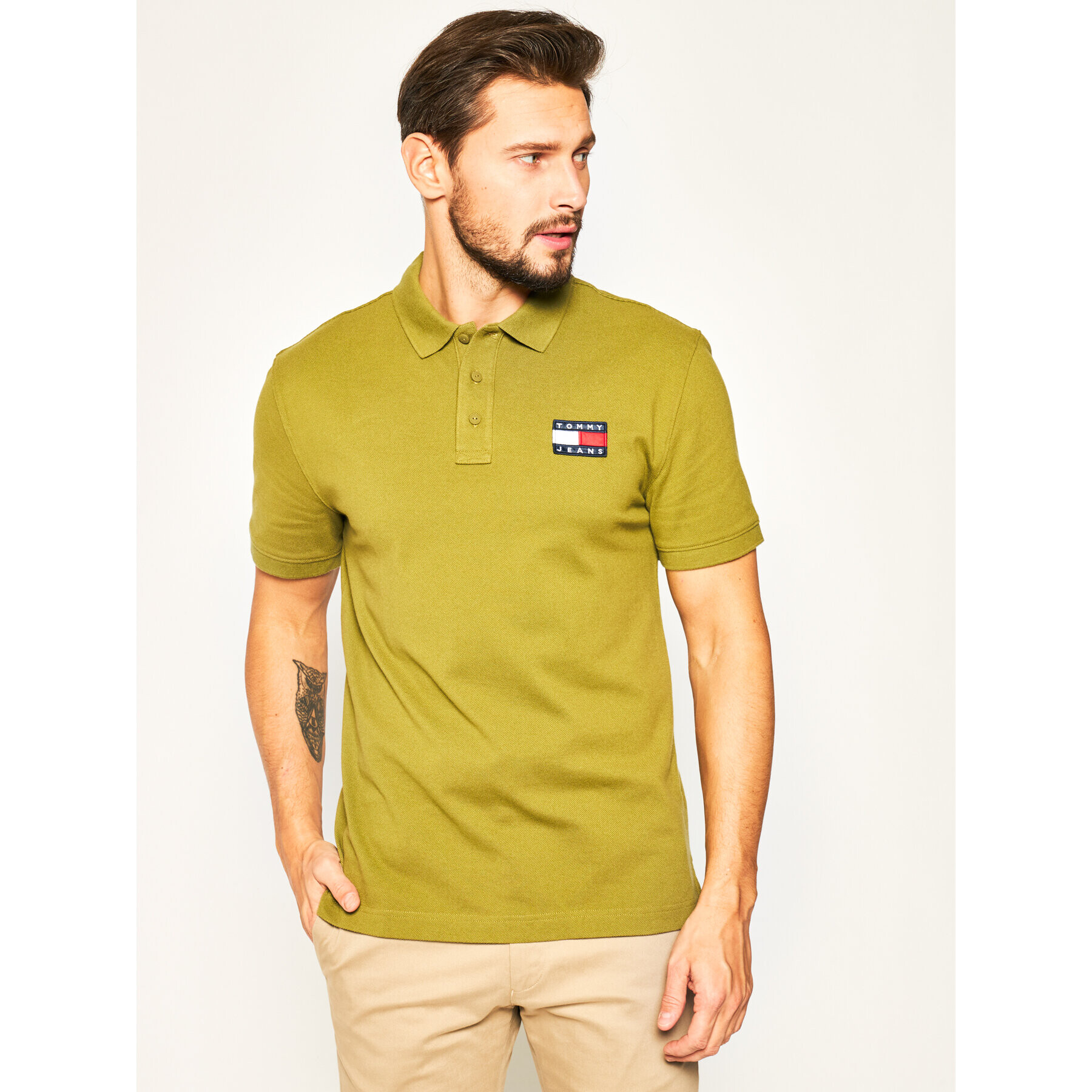 Tommy Jeans Tricou polo Tjw Badge DM0DM07456 Verde Regular Fit - Pled.ro