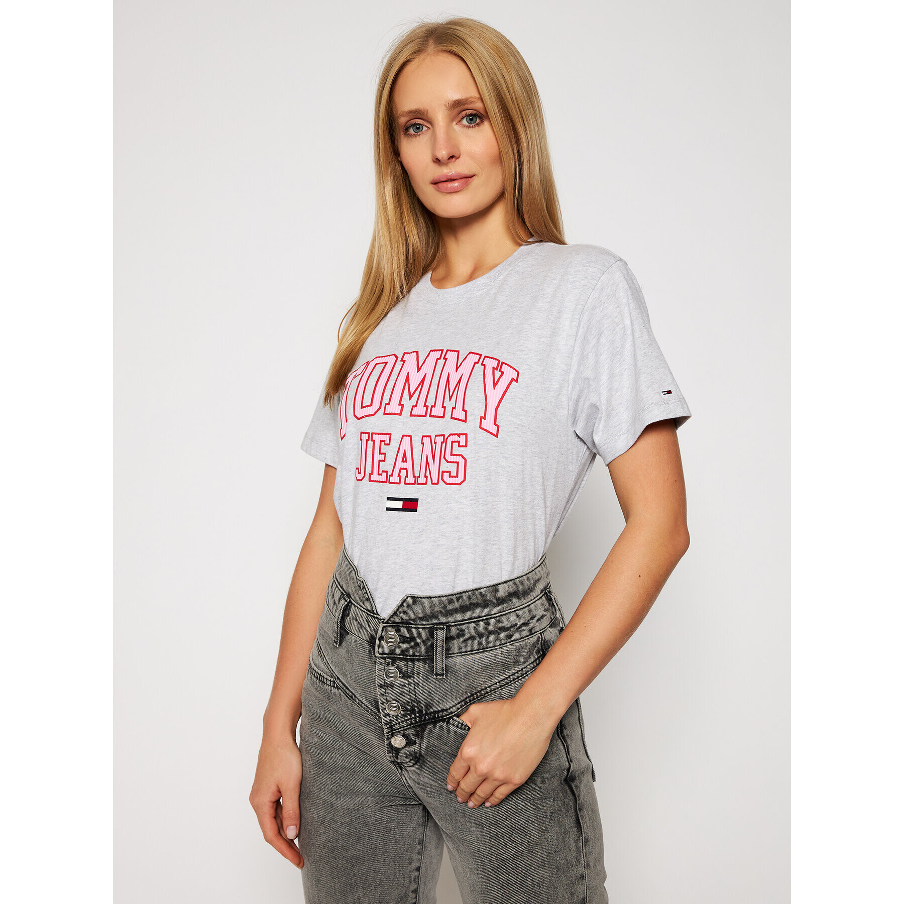 Tommy Jeans Tricou Tjw Collegiate Logo DW0DW09075 Gri Boyfriend Fit - Pled.ro