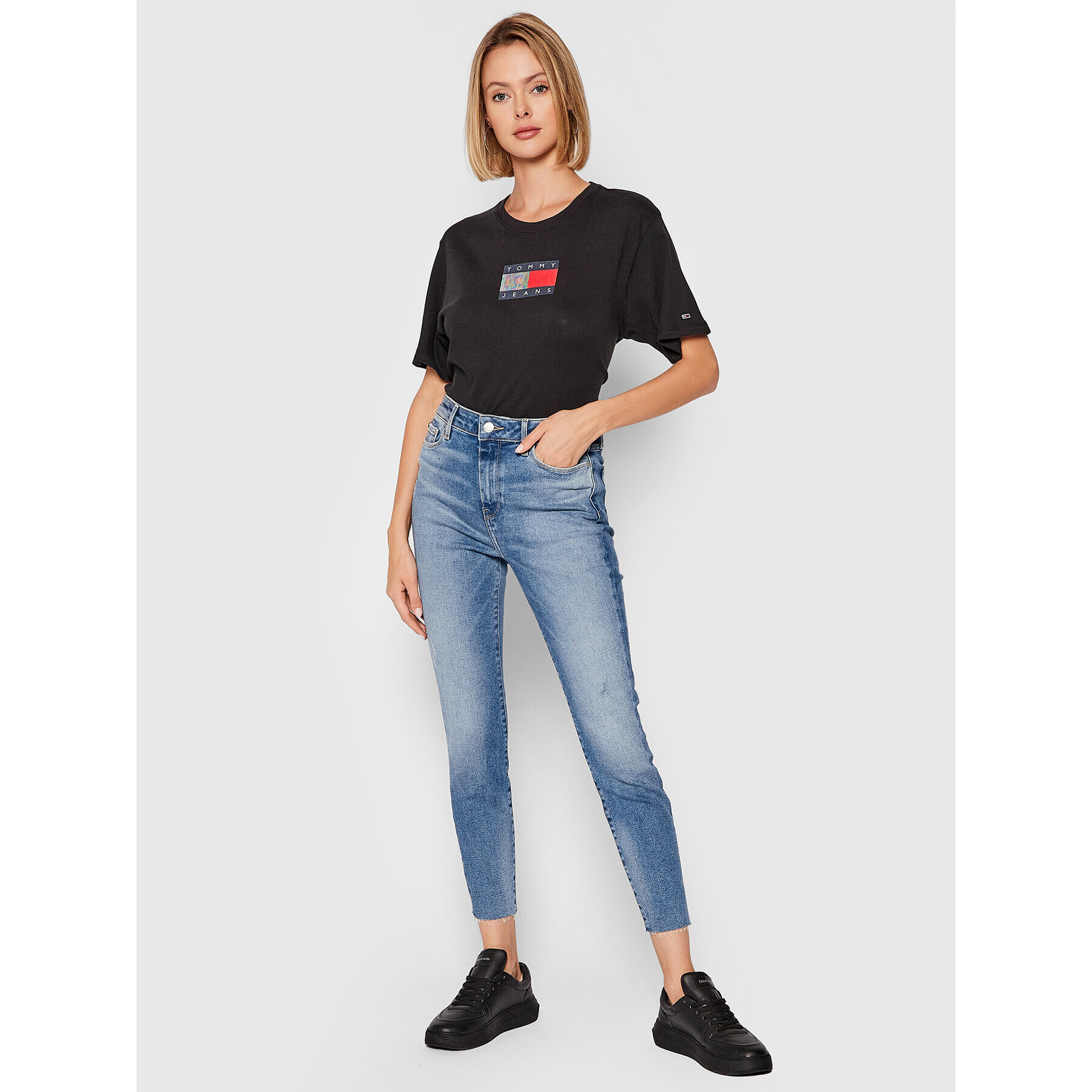 Tommy Jeans Tricou Tjw Metallic Flag DW0DW10407 Negru Cropped Fit - Pled.ro