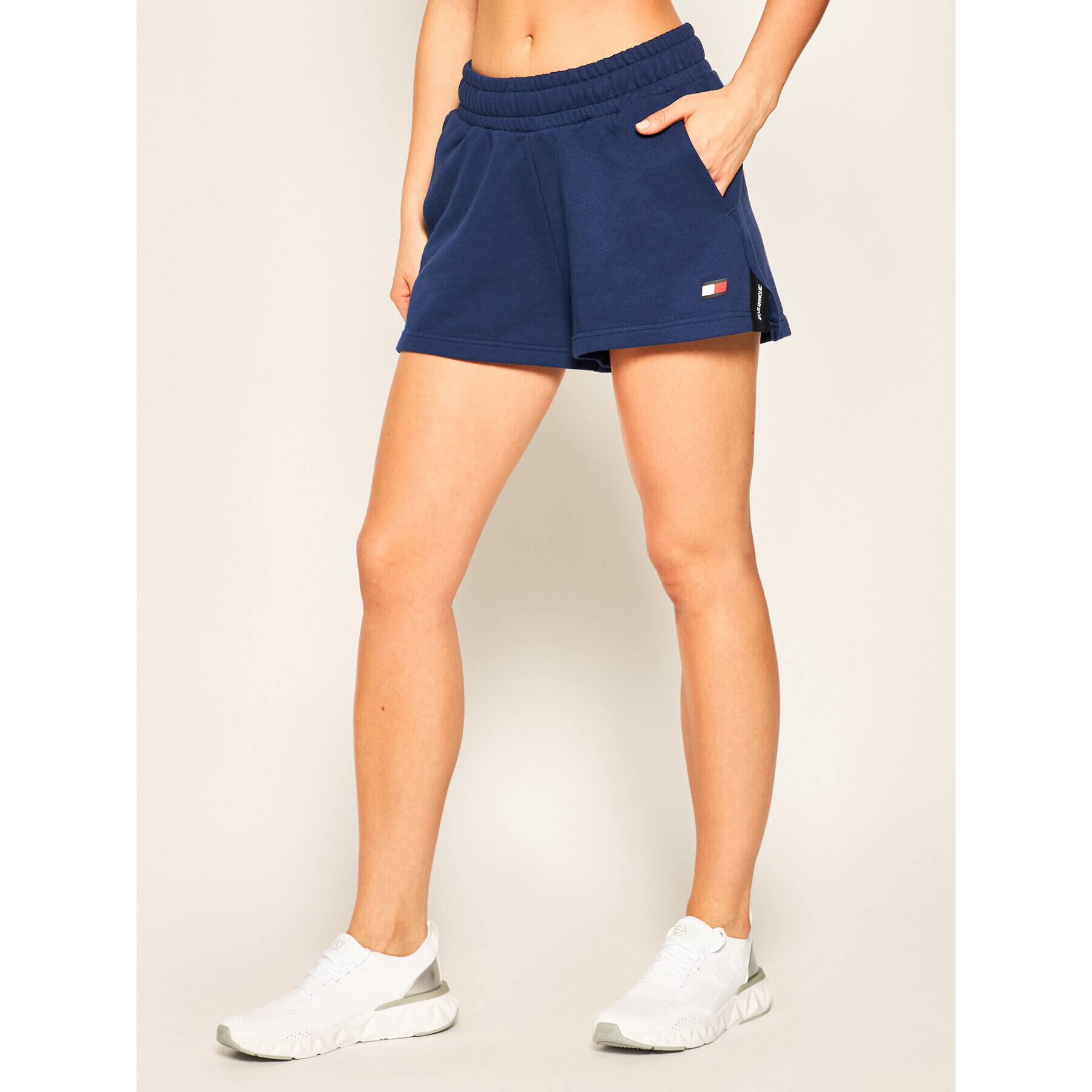 Tommy Sport Pantaloni scurți sport Runner Tape S10S100474 Bleumarin Regular Fit - Pled.ro