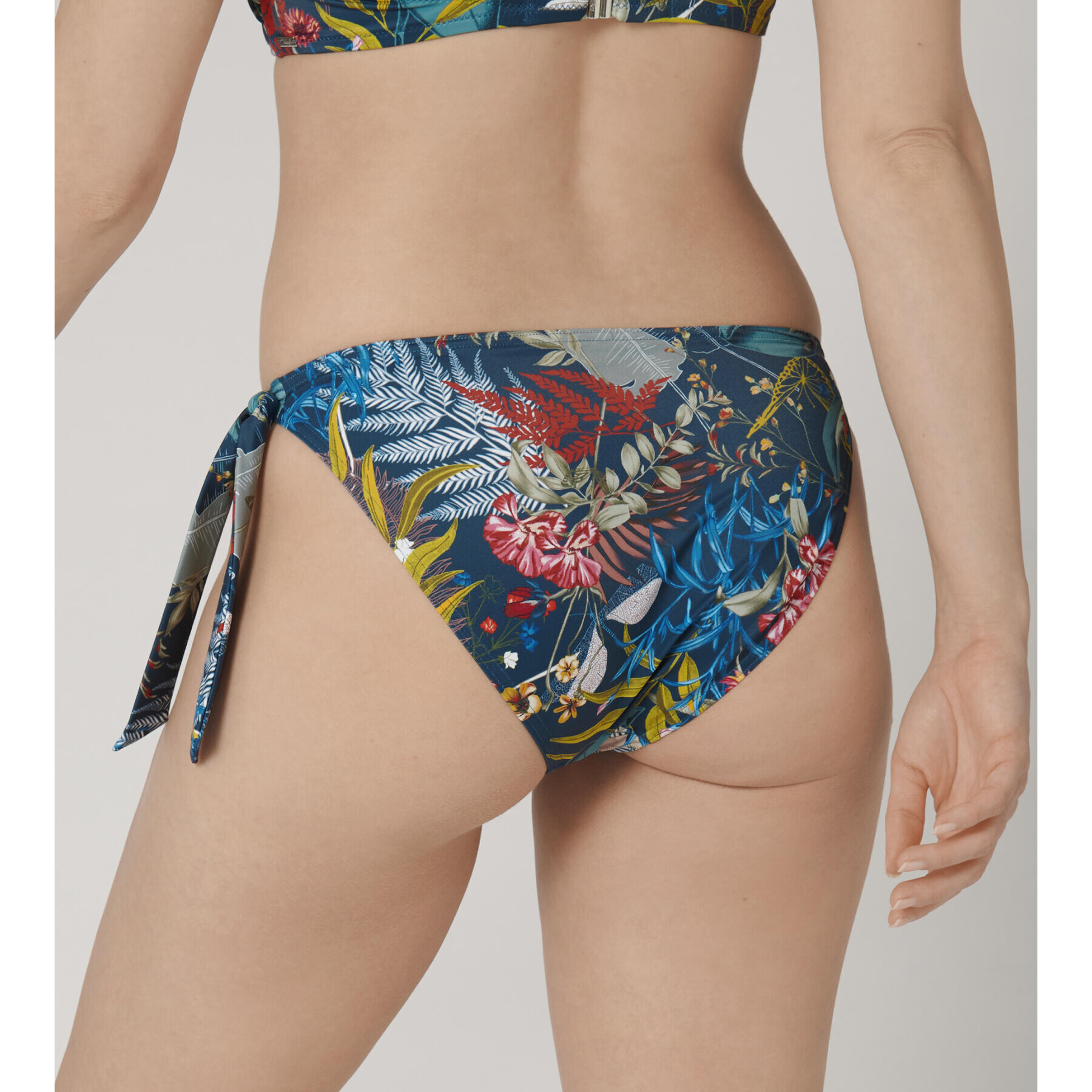 Triumph Bikini partea de jos Botanical Leaf 10207924 Bleumarin - Pled.ro