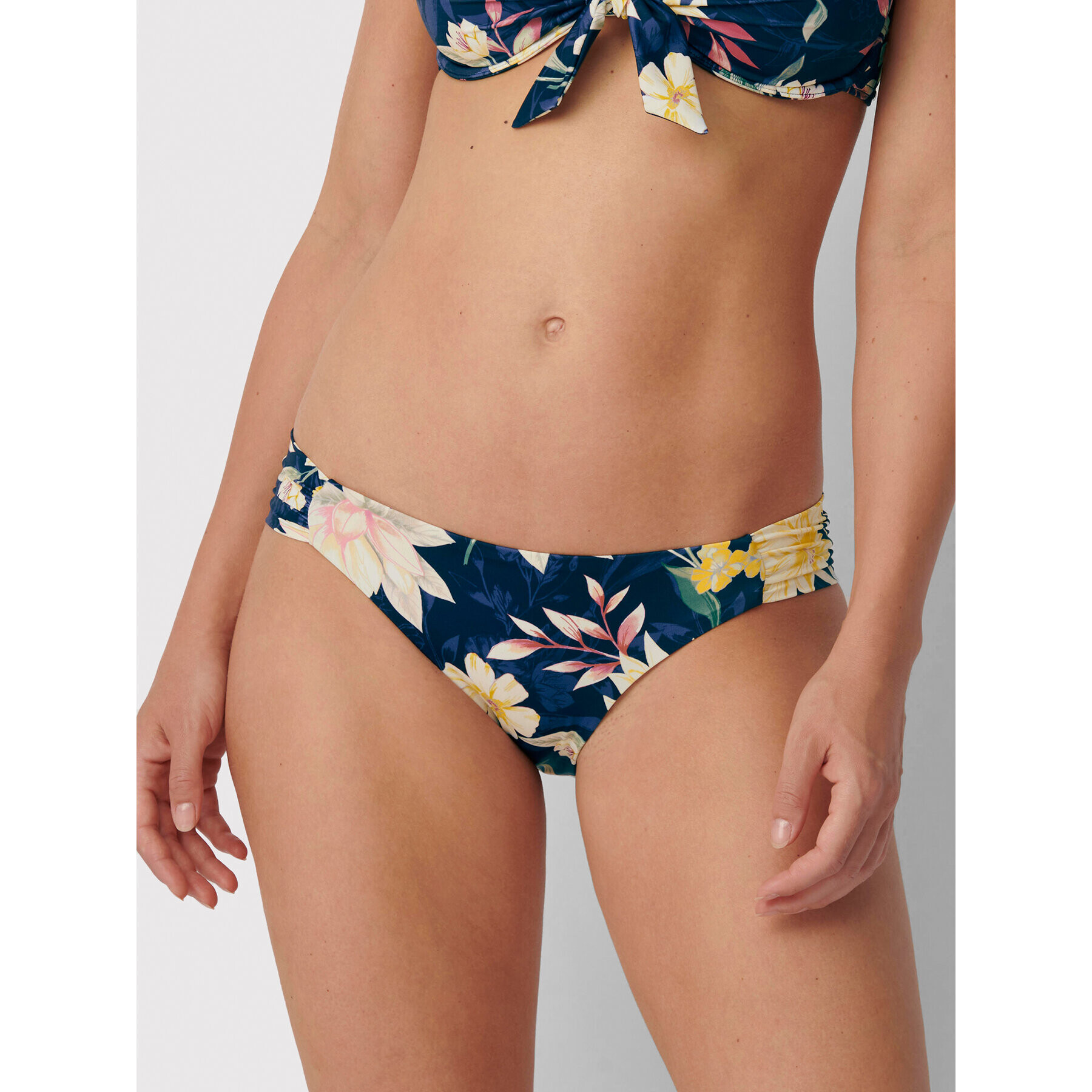 Triumph Bikini partea de jos Botanical Leaf 10207925 Bleumarin - Pled.ro