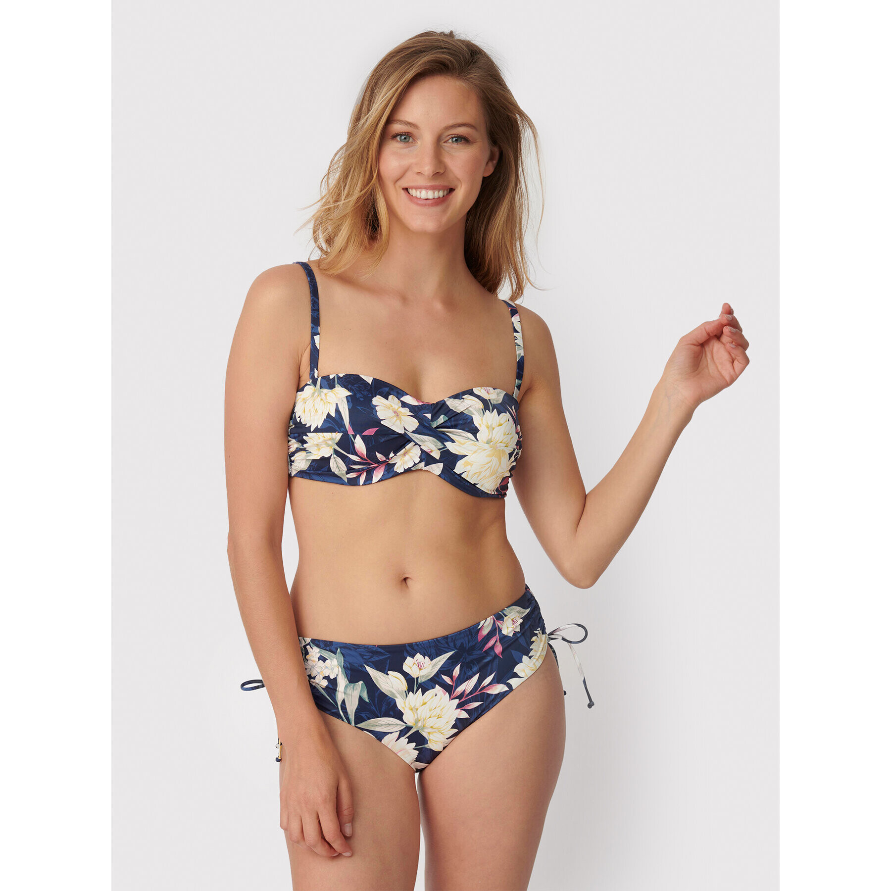 Triumph Bikini partea de jos Botanical Leaf 10207934 Bleumarin - Pled.ro