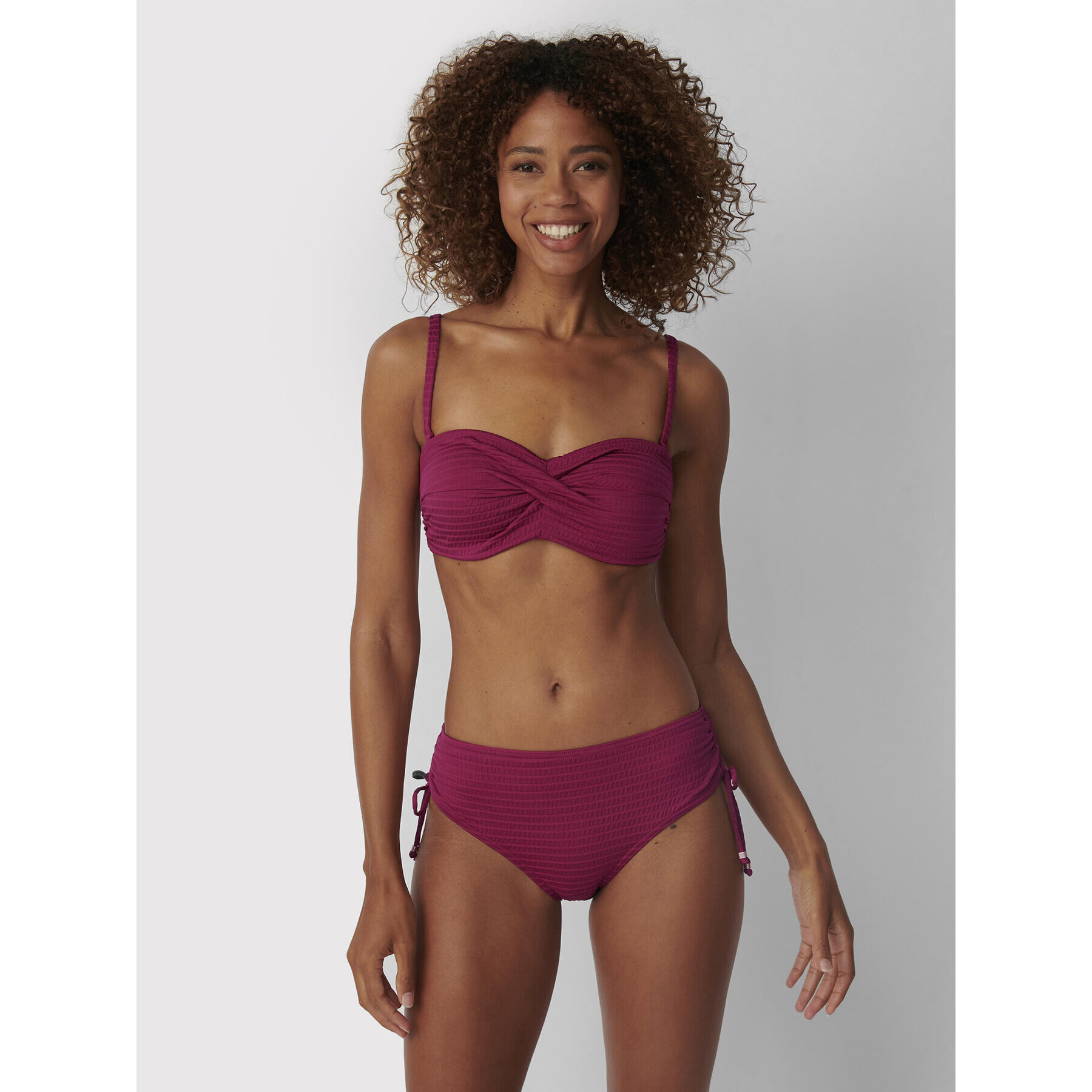 Triumph Bikini partea de sus Venus Elegance 10211186 Vișiniu - Pled.ro