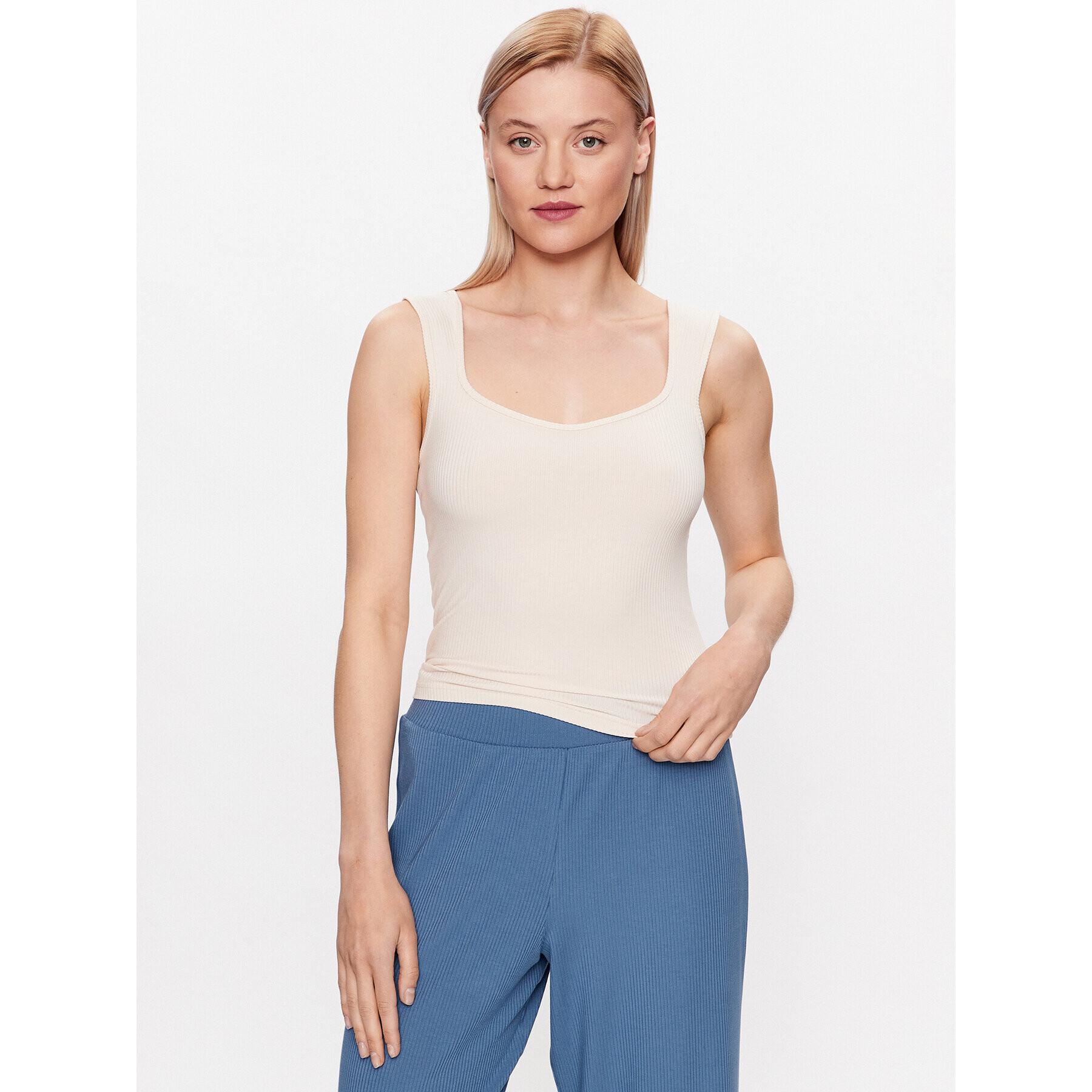 Triumph Cămașă pijama Natural Spotlight Camisole 10214842 Écru Regular Fit - Pled.ro