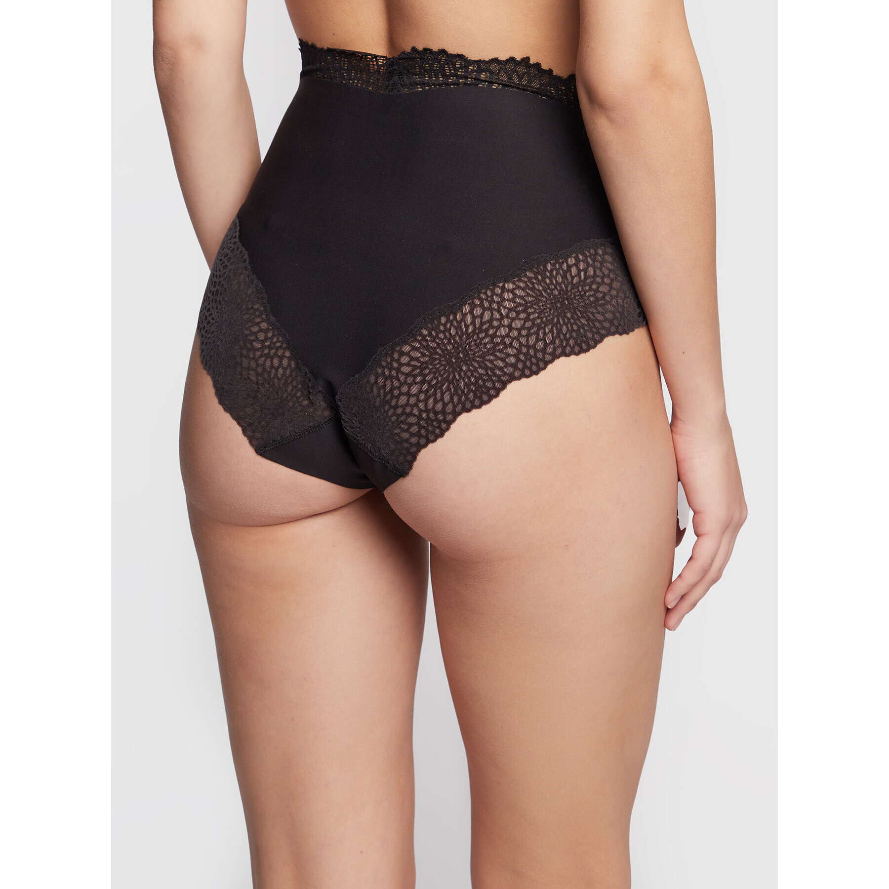 Triumph Lenjerie de corp modelatoare partea de jos Velveteen Sensation 10213110 Negru - Pled.ro