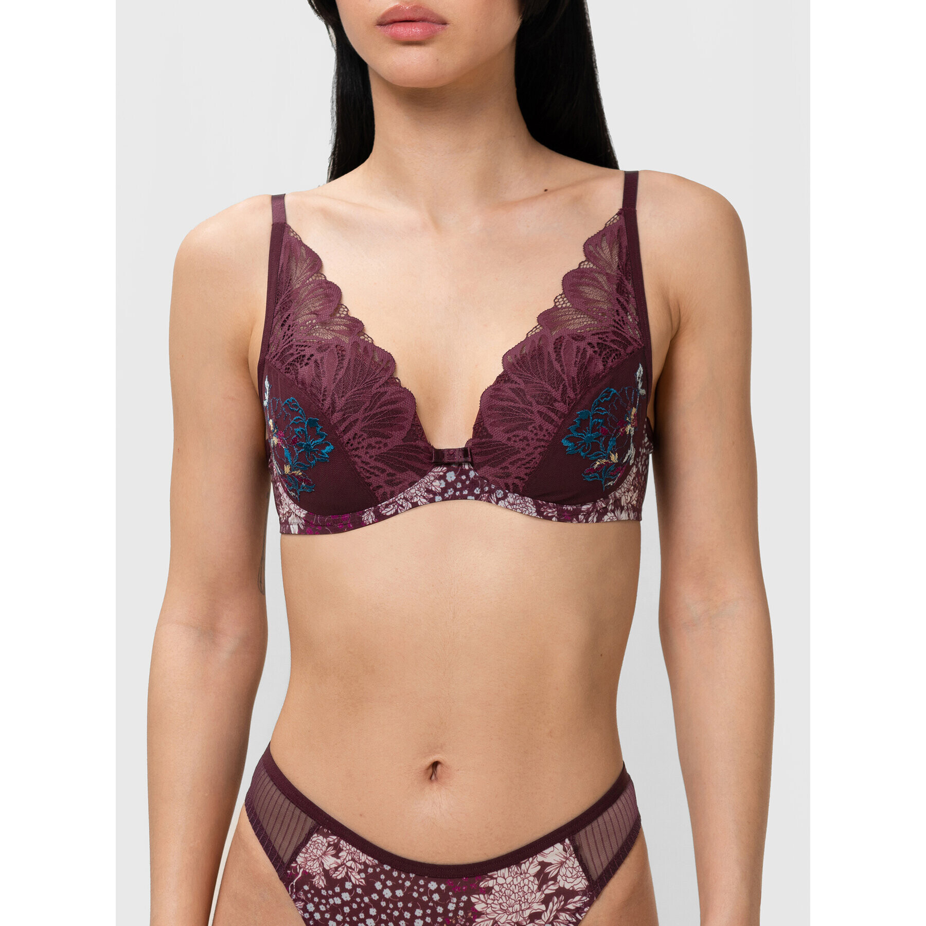 Triumph Sutien cu armătură Lavish Spotlight 10213083 Vișiniu - Pled.ro