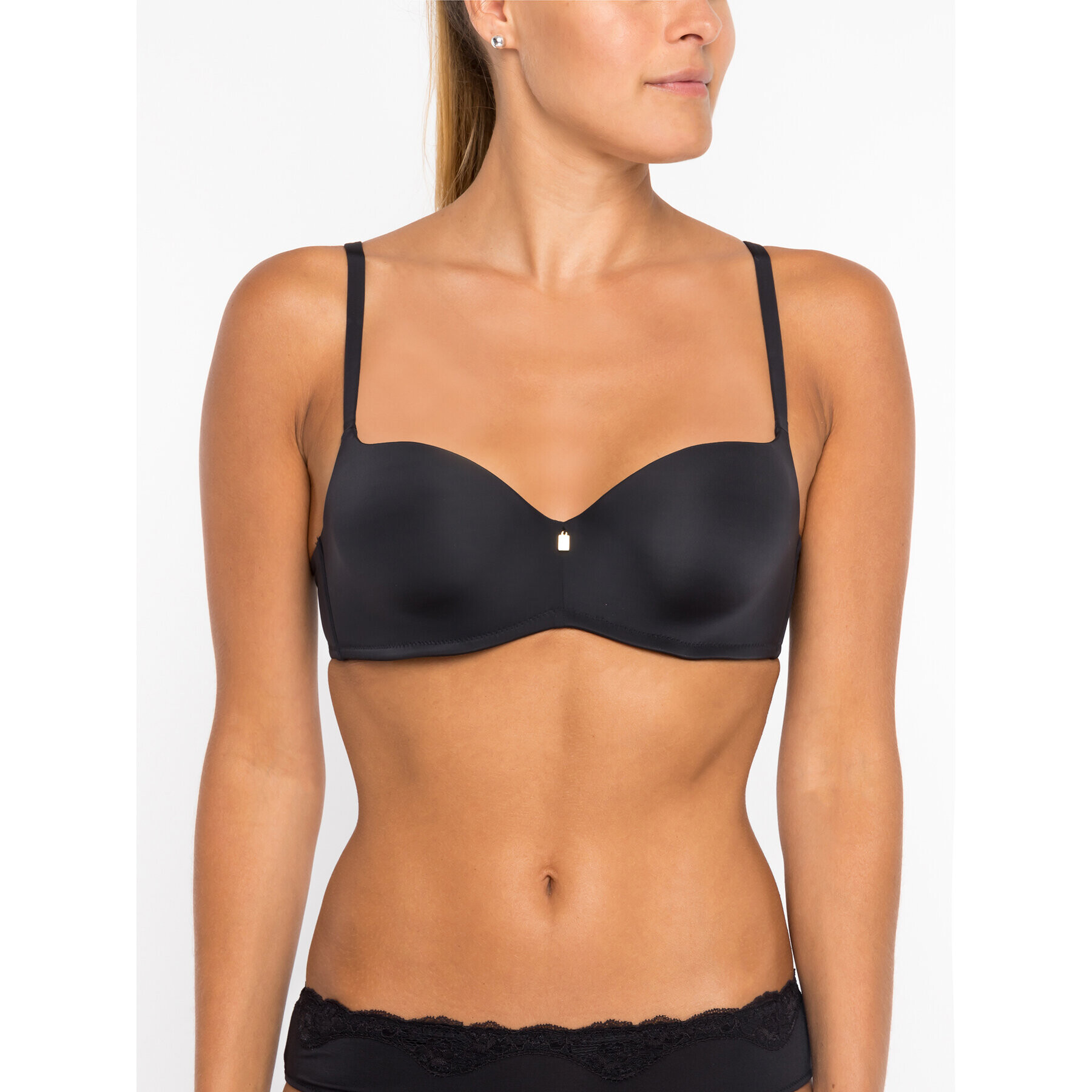 Triumph Sutien fără cusături Body Make-Up Essential 10185350 Negru - Pled.ro