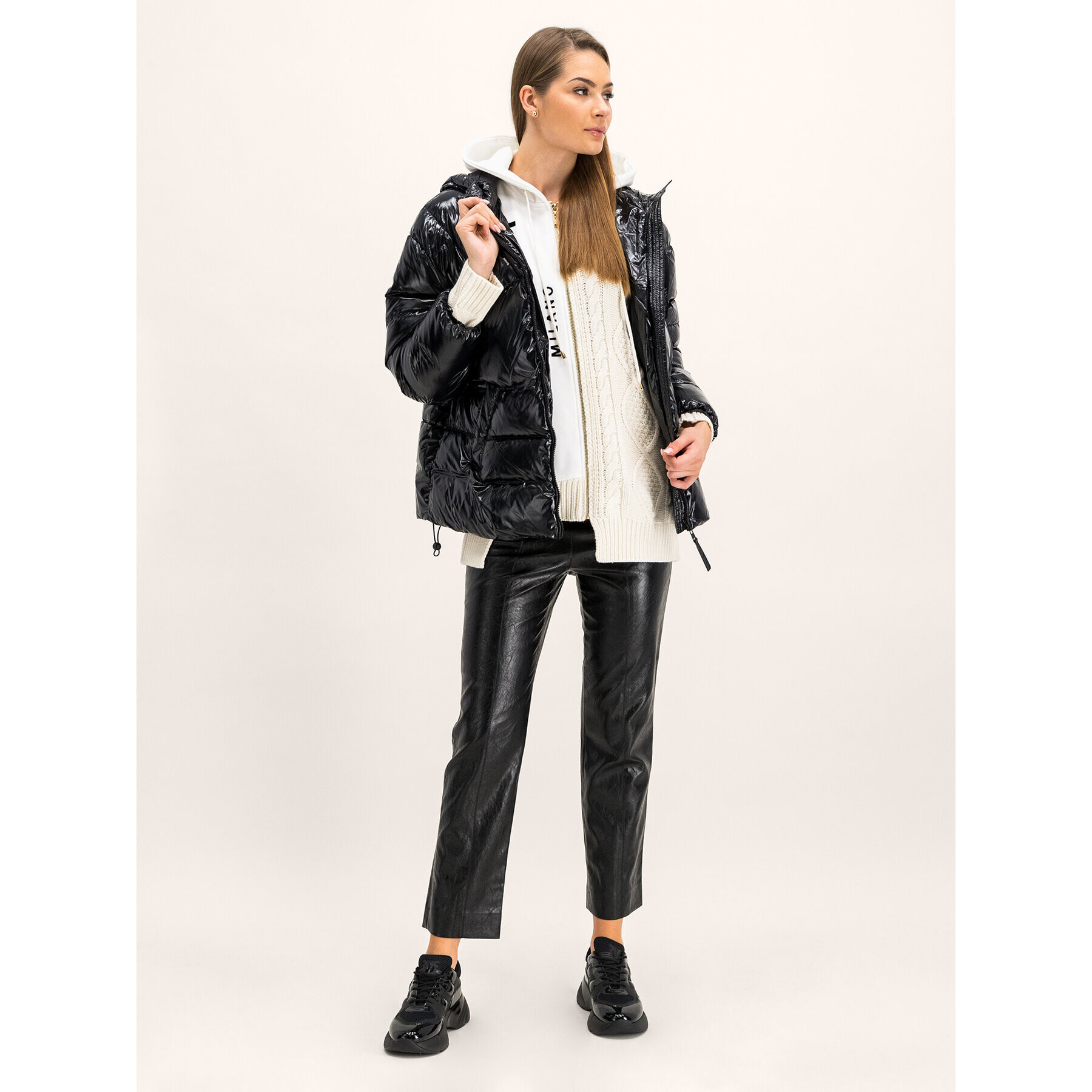 TWINSET Geacă din puf 192TP2500 Negru Regular Fit - Pled.ro