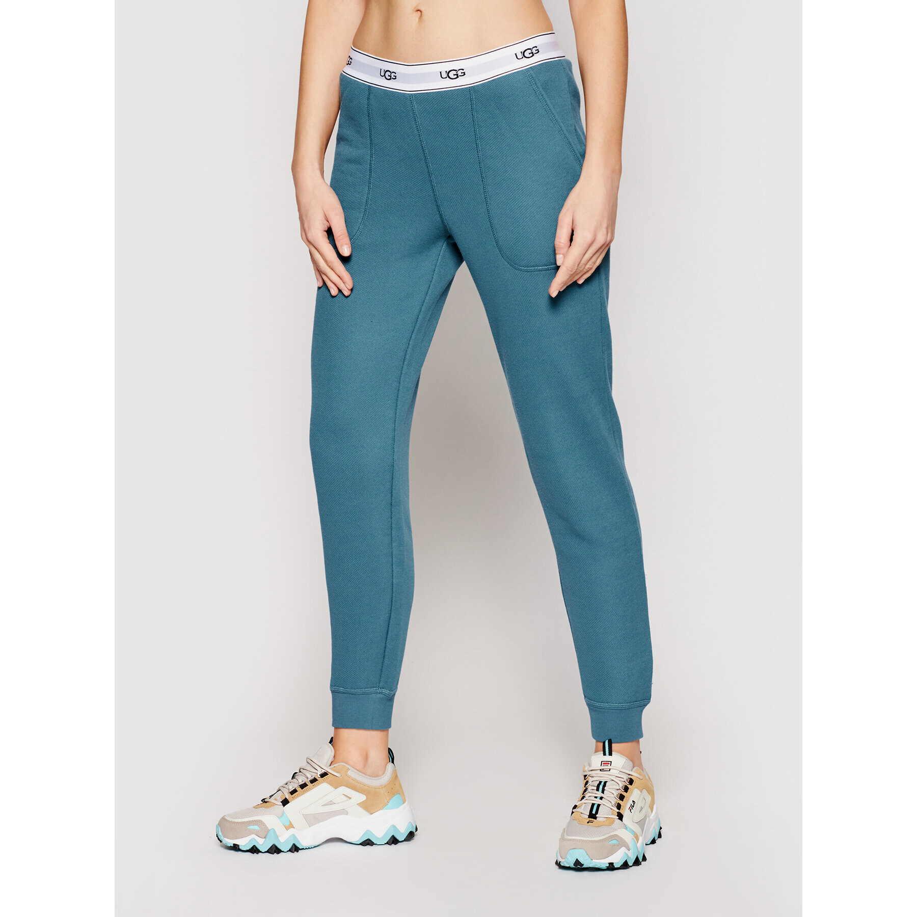 Ugg Pantaloni trening Catchy 1104852 Albastru Relaxed Fit - Pled.ro