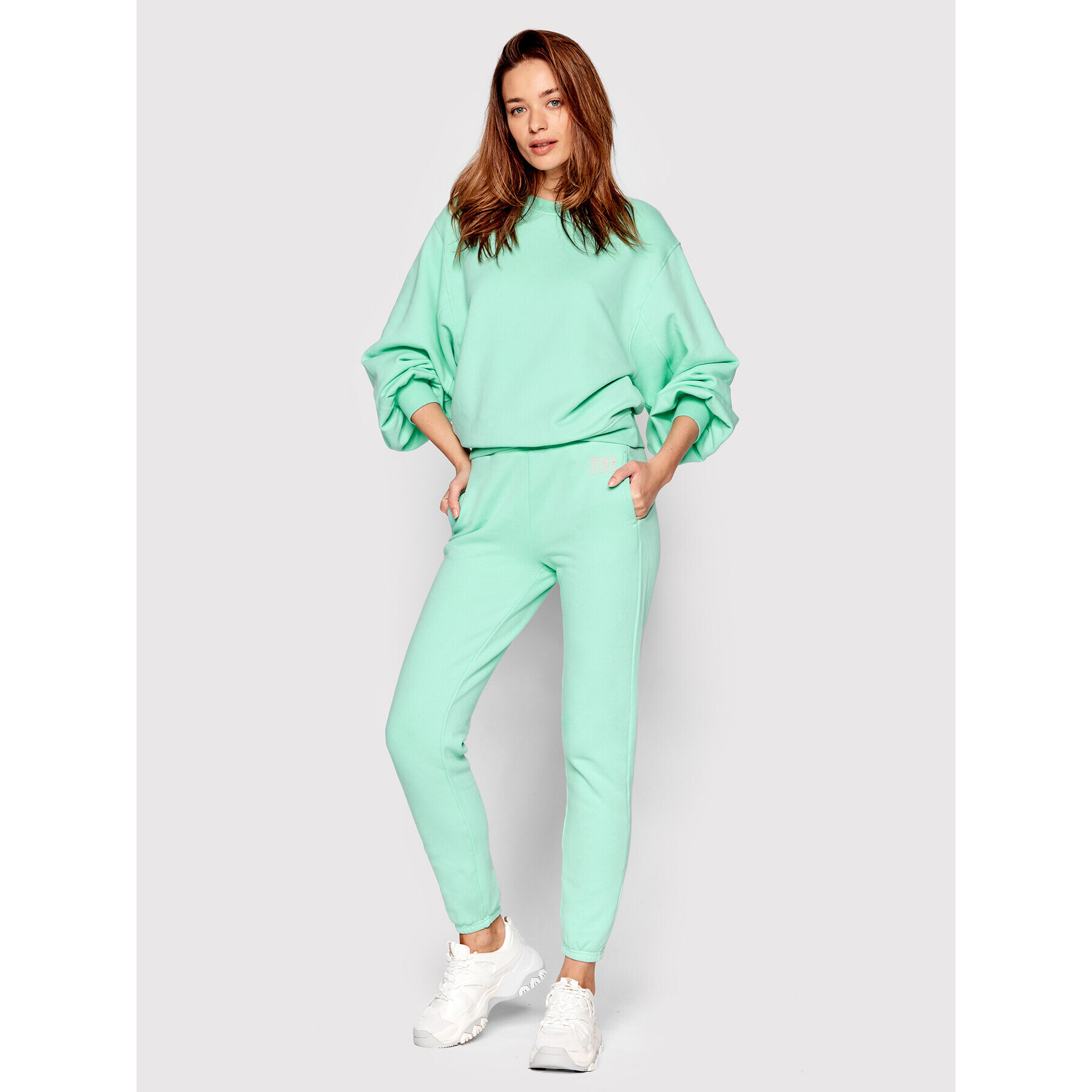 Ugg Pantaloni trening Daniella 1121387 Verde Regular Fit - Pled.ro