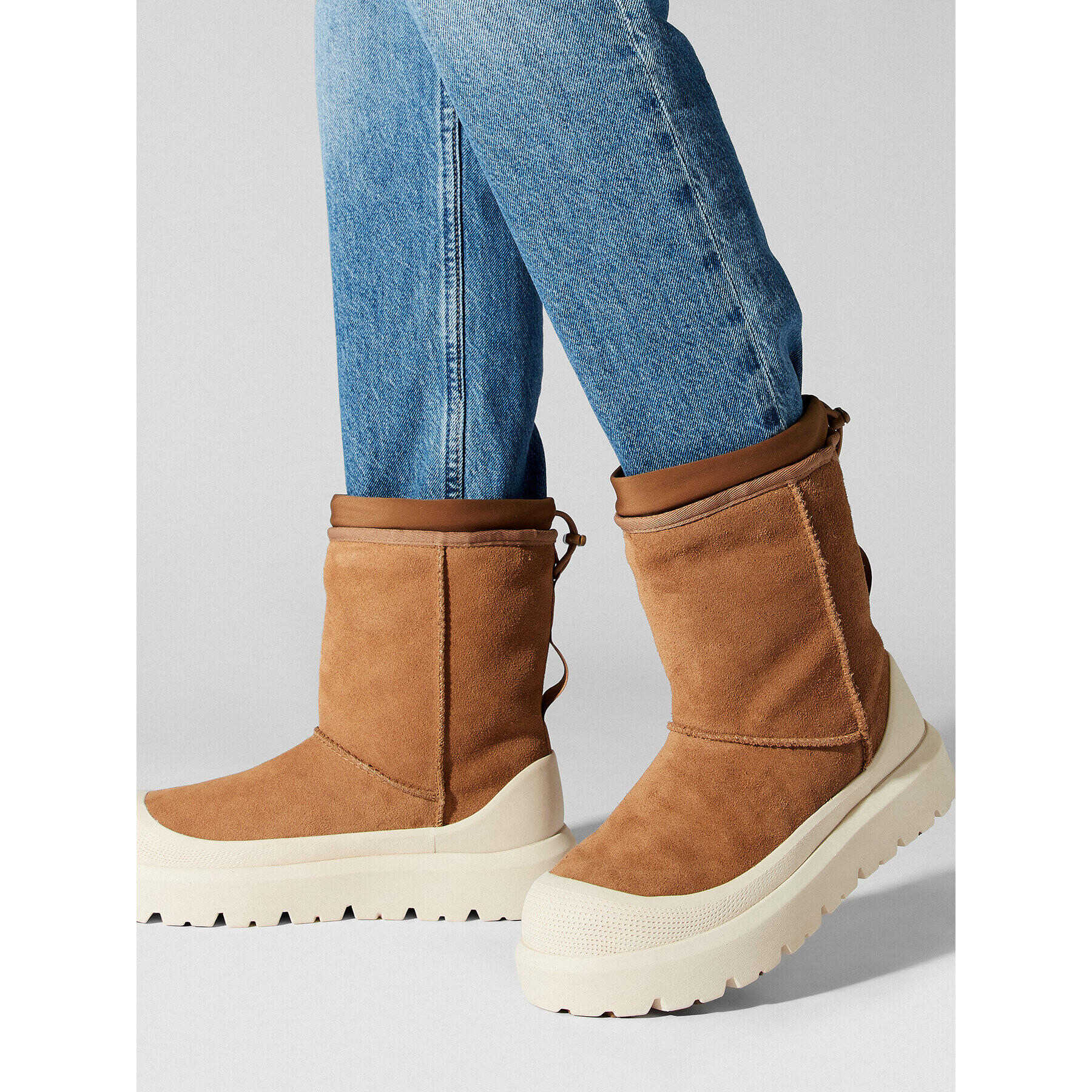 Ugg Cizme de zăpadă M Classic Short Weather Hybrid 1143992 Maro - Pled.ro