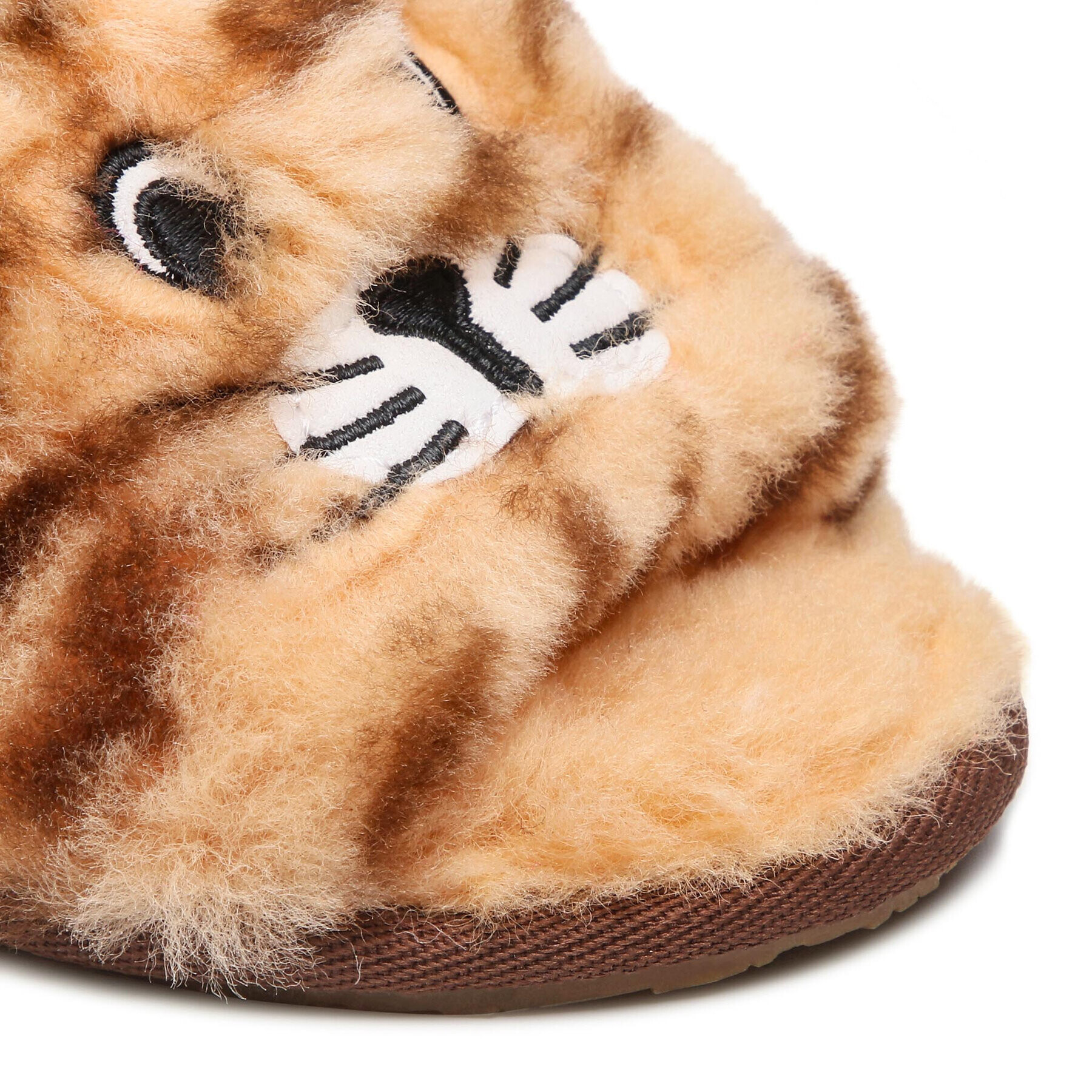 Ugg Papuci de casă T Fluff Yeah Slide Tiger Stuffie 1124940T Maro - Pled.ro