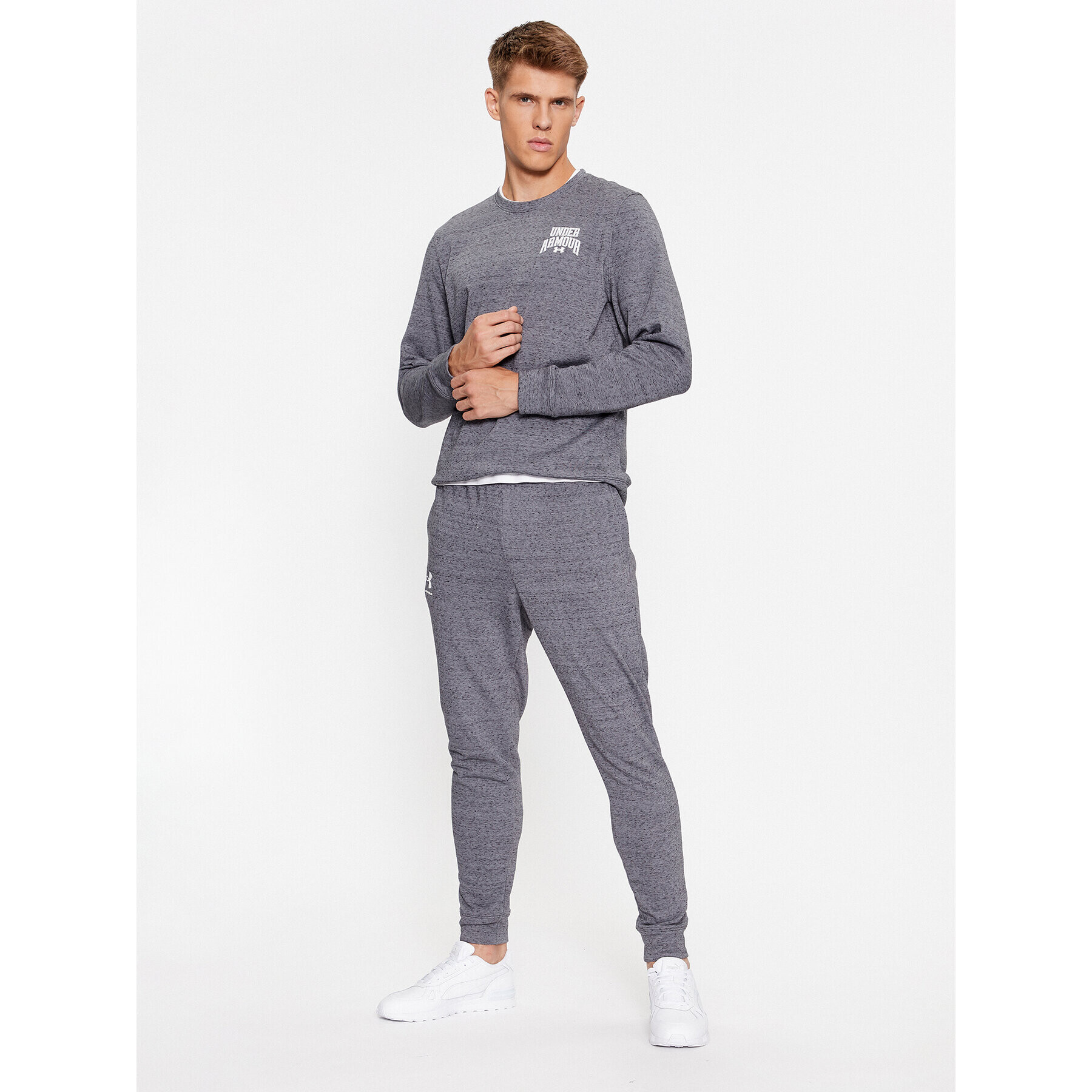 Under Armour Bluză Ua Rival Terry Graphic Crew 1379764 Gri Loose Fit - Pled.ro