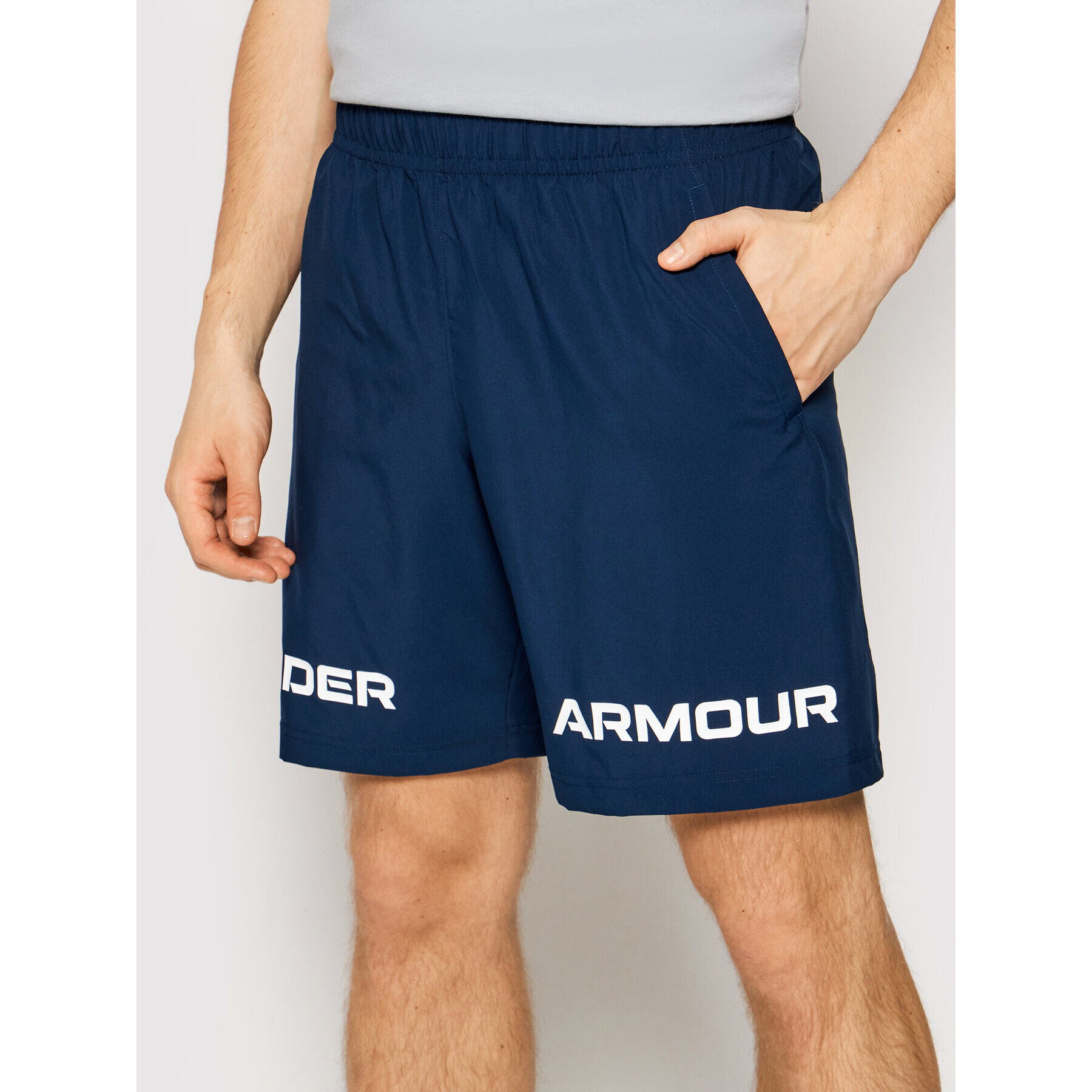 Under Armour Pantaloni scurți sport Ua Tkane Graphic 1361433 Bleumarin Loose Fit - Pled.ro