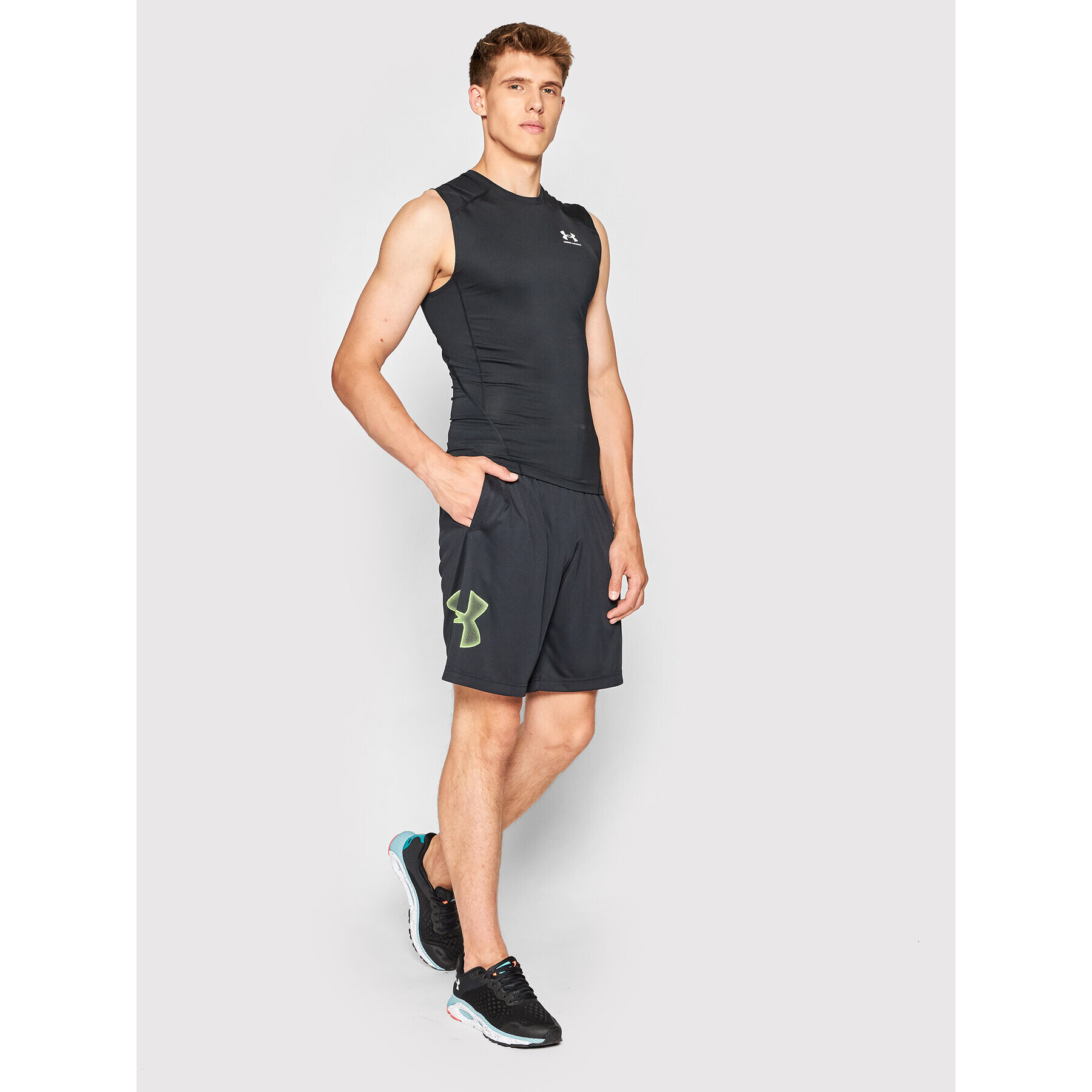 Under Armour Pantaloni scurți sport Tech™ Graphic 1306443 Negru Loose Fit - Pled.ro