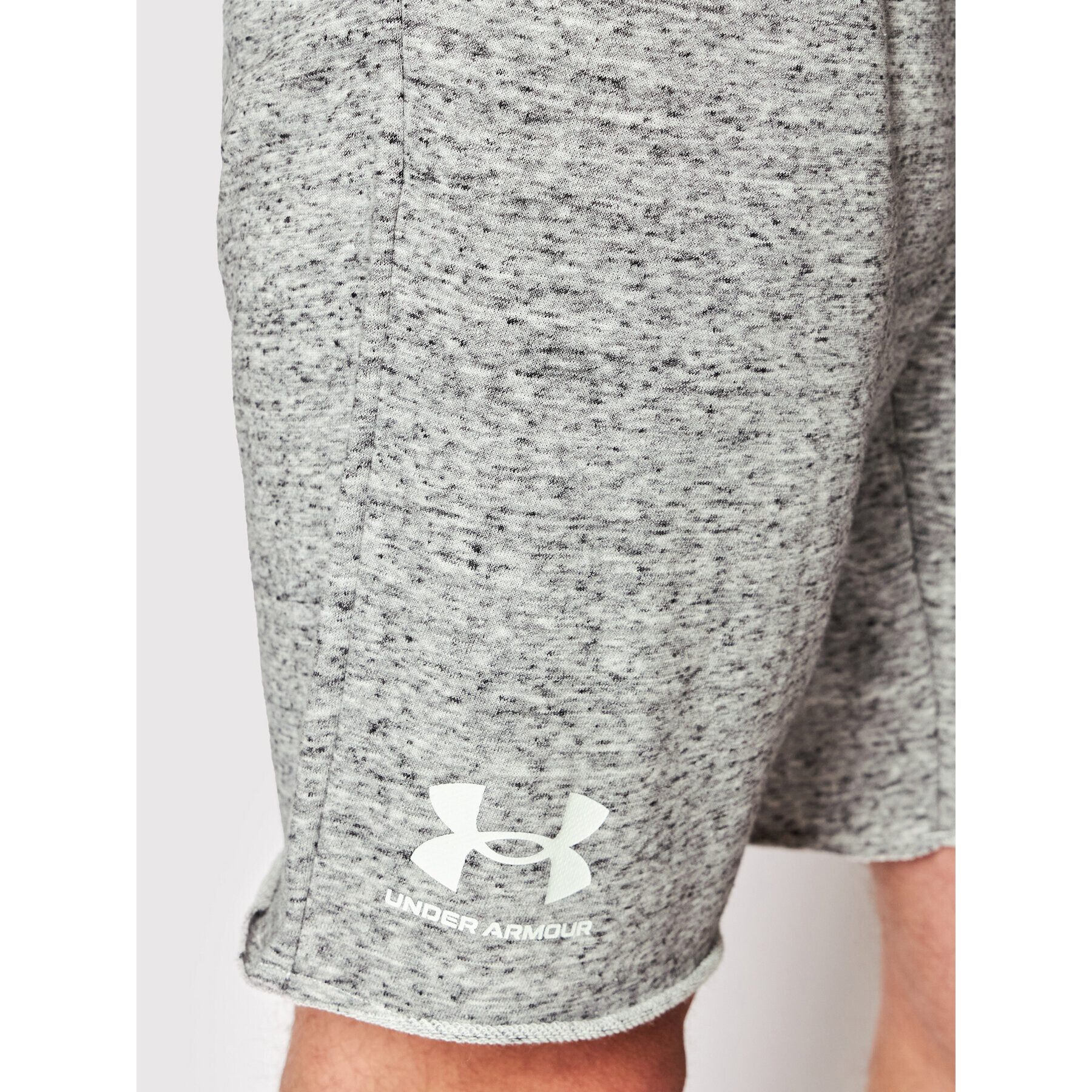 Under Armour Pantaloni scurți sport Rival Terry 1361631 Gri Fitted Fit - Pled.ro