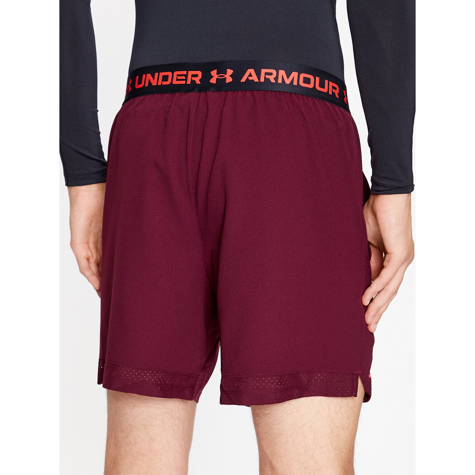 Under Armour Pantaloni scurți sport Ua Vanish Woven 6In Shorts 1373718 Vișiniu Fitted Fit - Pled.ro