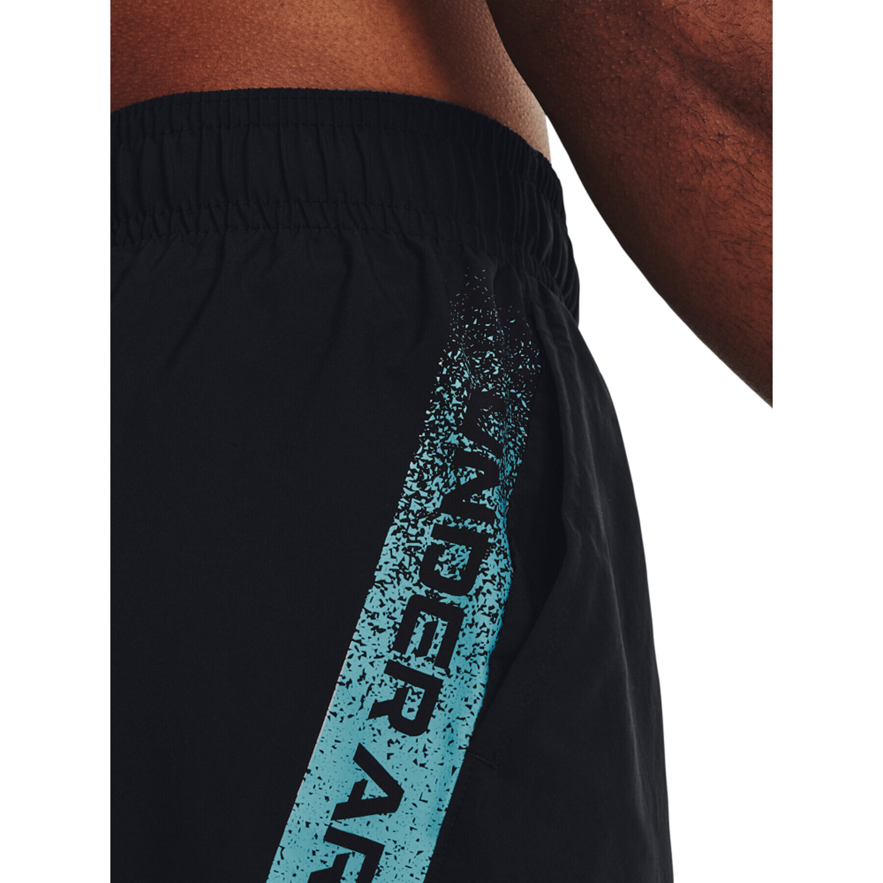 Under Armour Pantaloni scurți sport UA Woven Graphic Shorts 1370388 Negru Regular Fit - Pled.ro